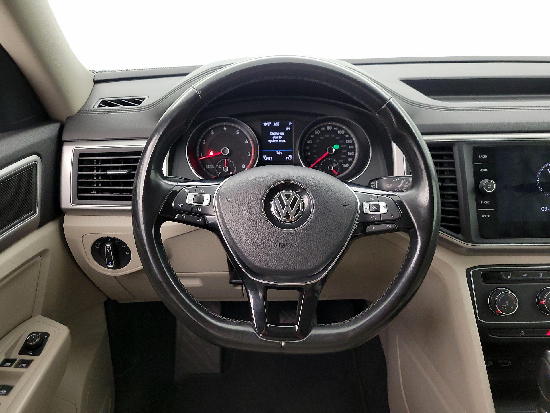 Thumbnail: 2018 Volkswagen Atlas - 10