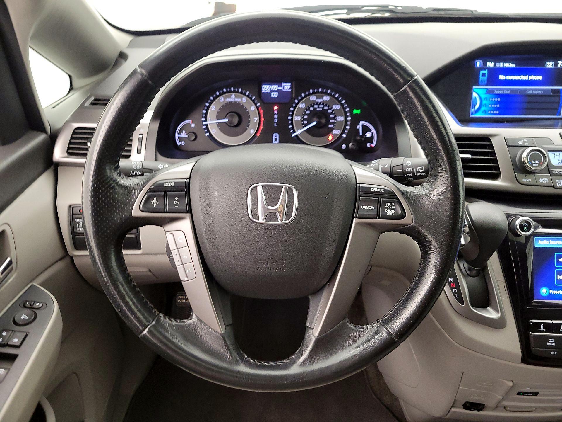 Thumbnail: 2015 Honda Odyssey - 10