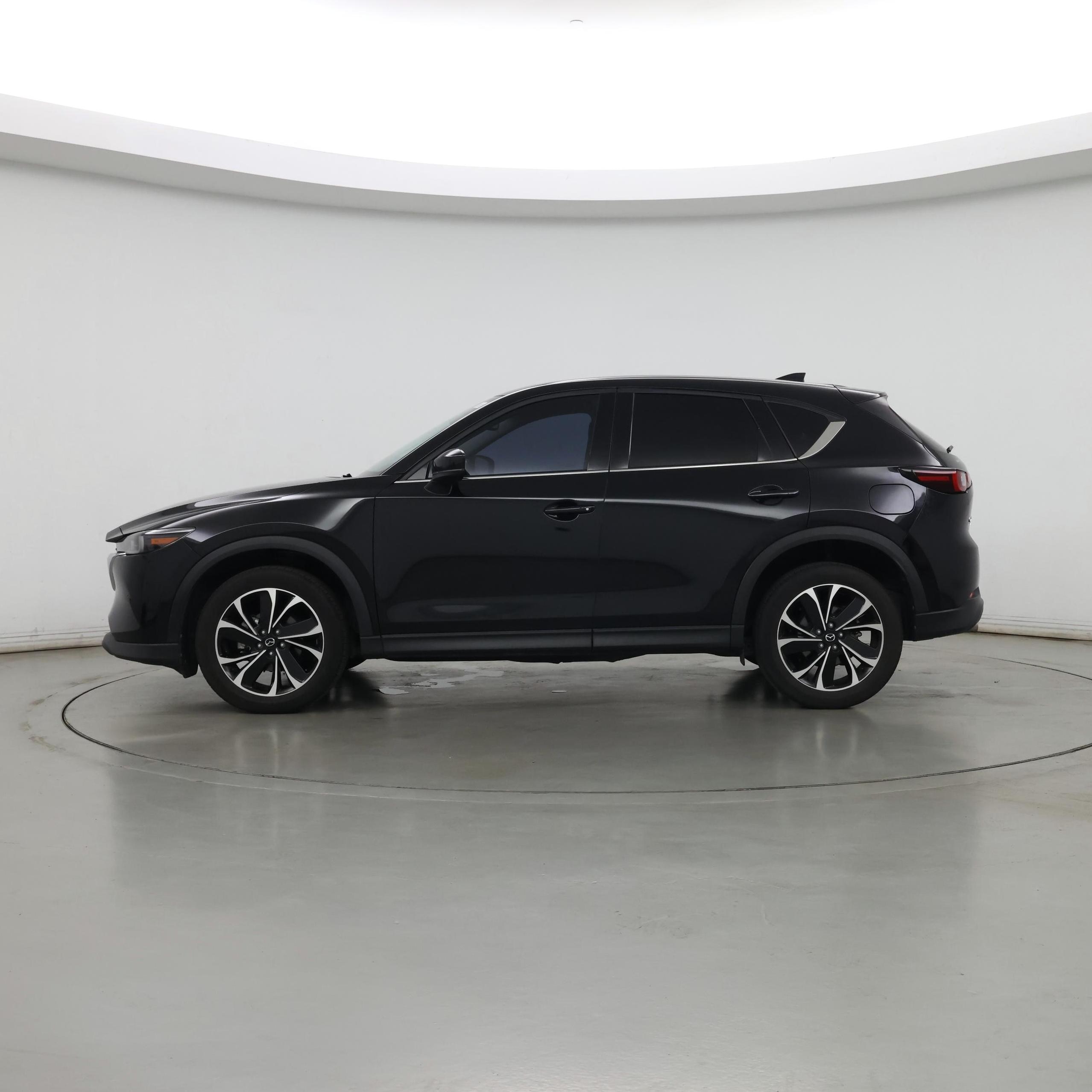 Thumbnail: 2022 Mazda CX-5 - 3