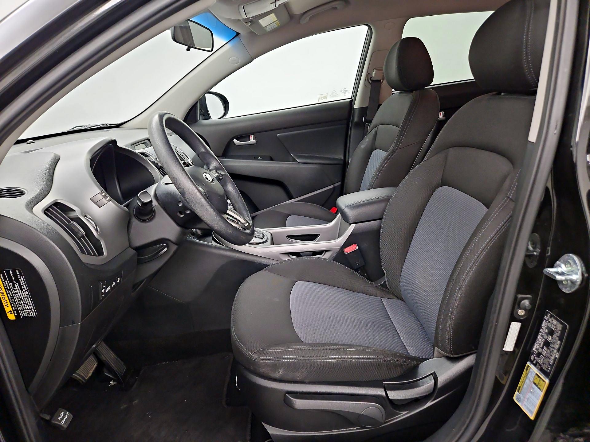 Thumbnail: 2016 Kia Sportage - 11