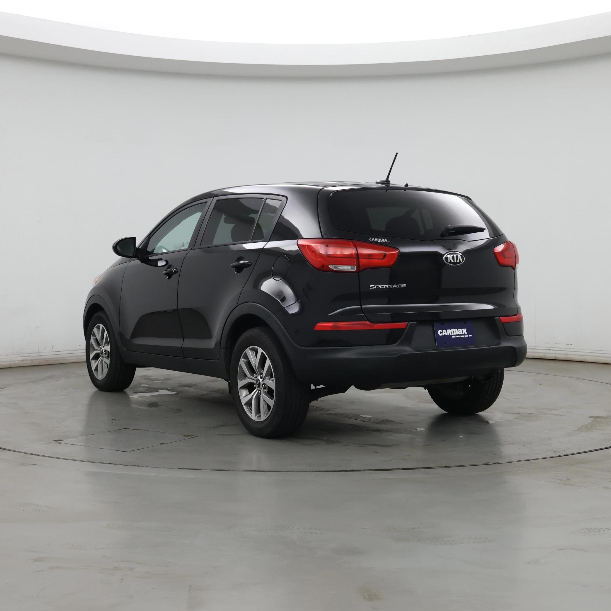 Thumbnail: 2016 Kia Sportage - 2