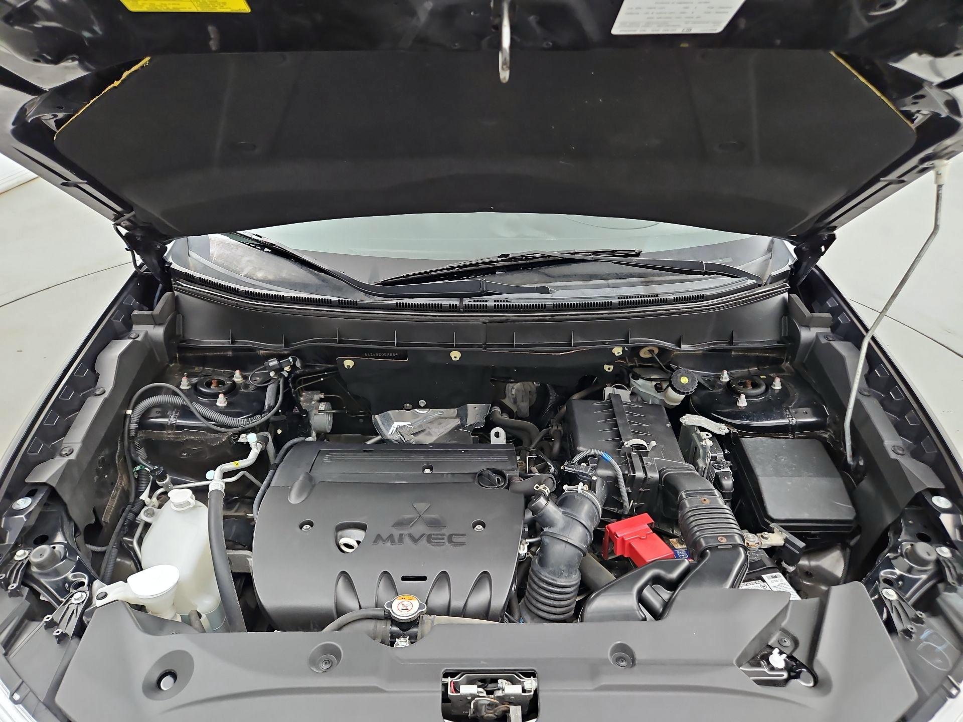 Thumbnail: 2016 Mitsubishi Outlander Sport - 20