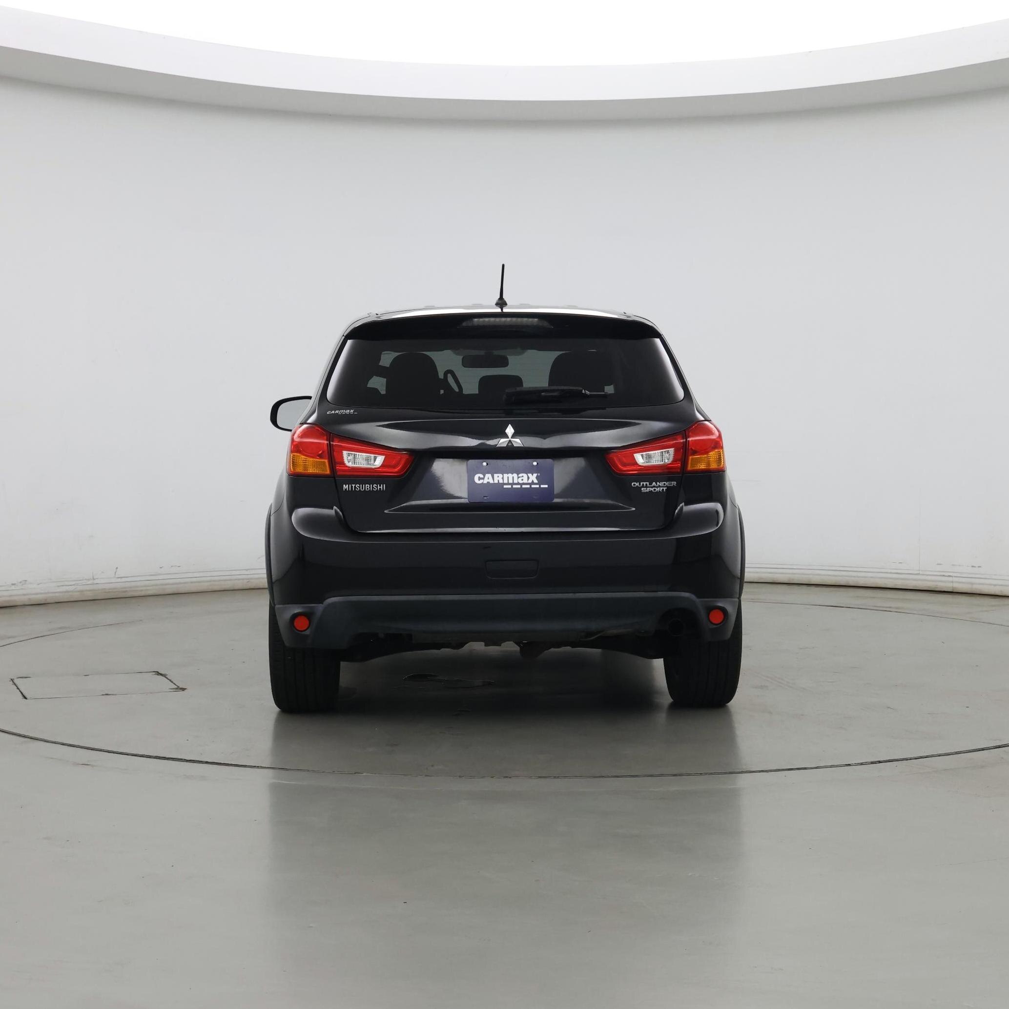 Thumbnail: 2016 Mitsubishi Outlander Sport - 6