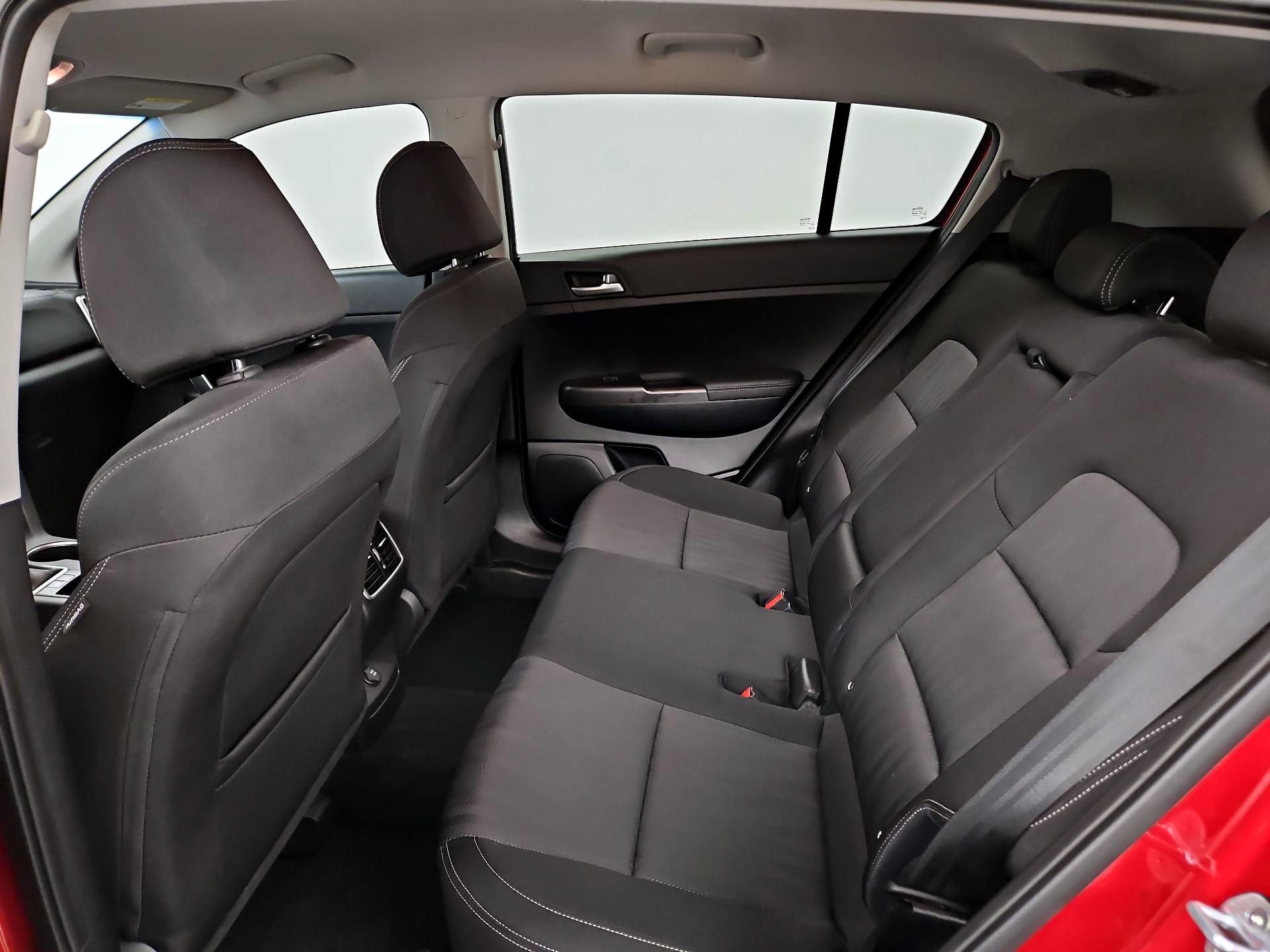 Thumbnail: 2020 Kia Sportage - 19