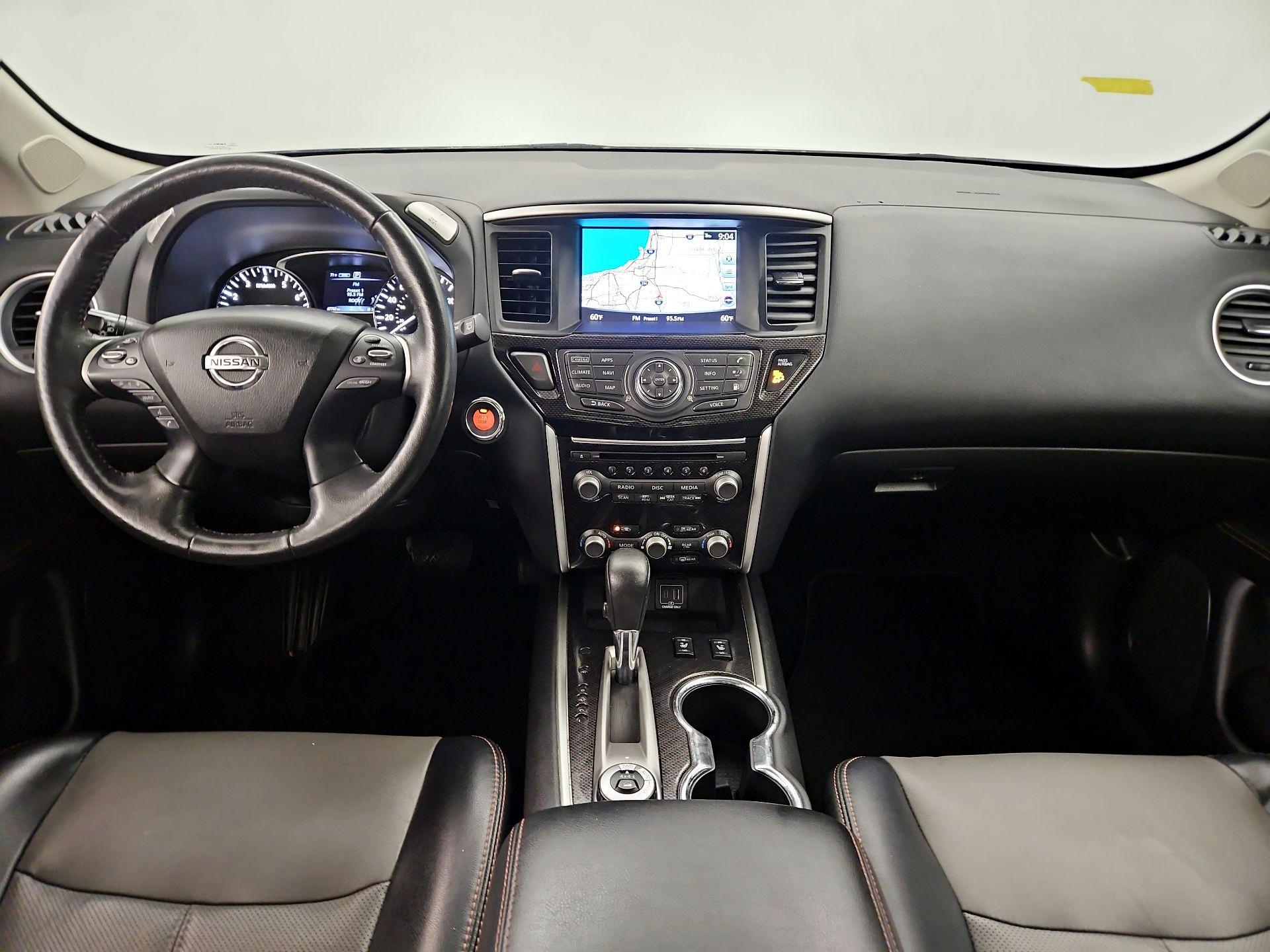 Thumbnail: 2020 Nissan Pathfinder - 9