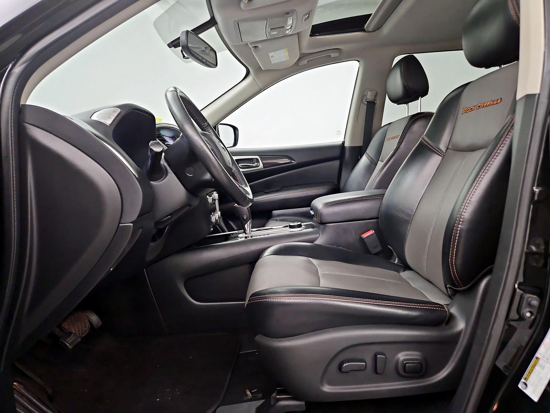 Thumbnail: 2020 Nissan Pathfinder - 11