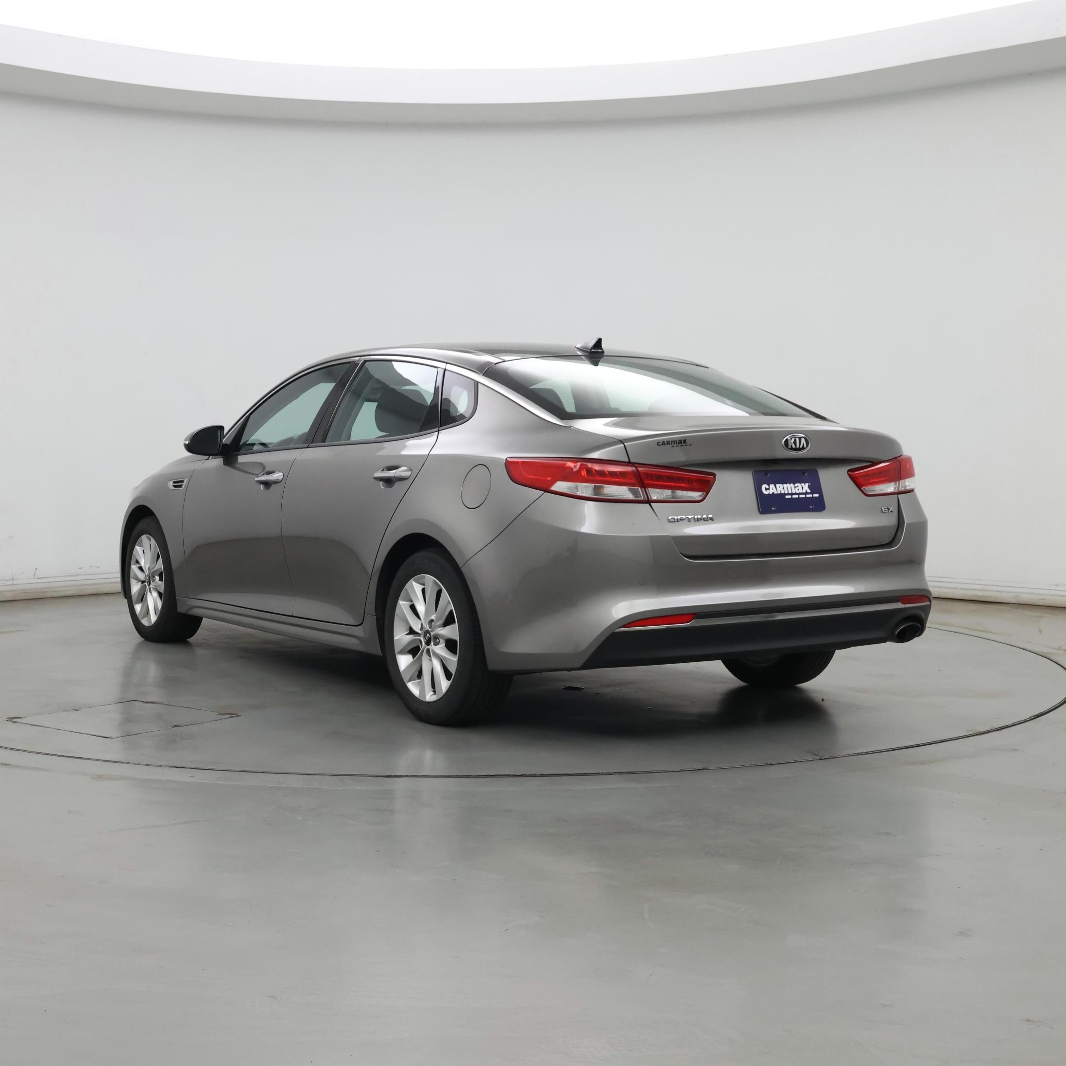 Thumbnail: 2017 Kia Optima - 2
