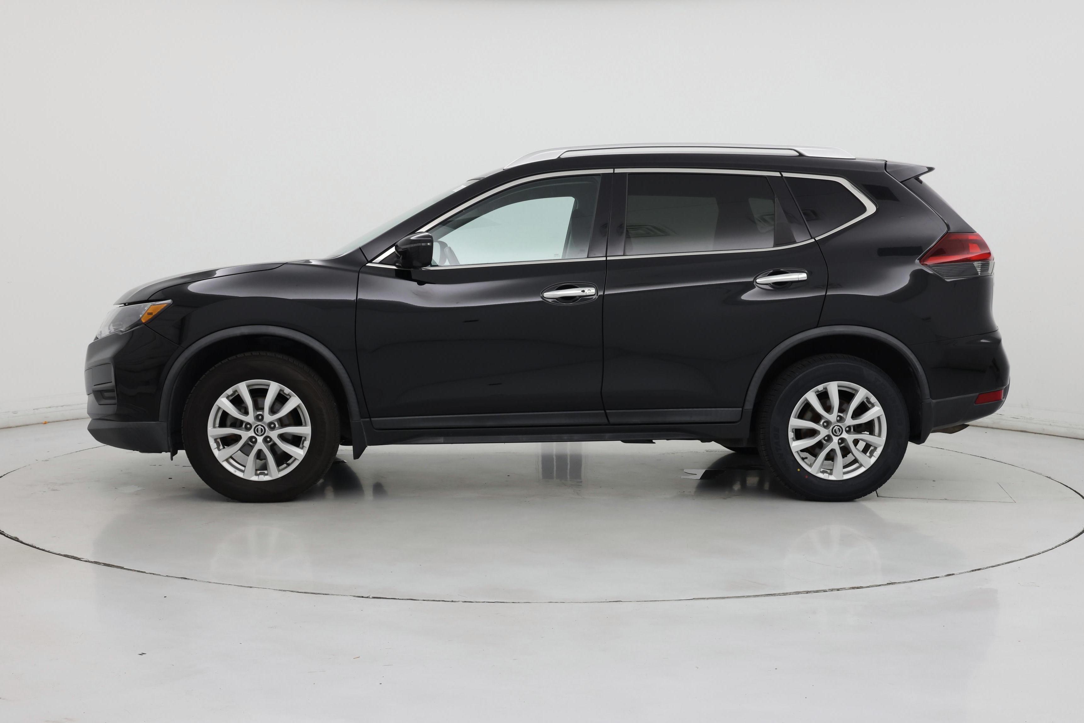 Thumbnail: 2018 Nissan Rogue - 3
