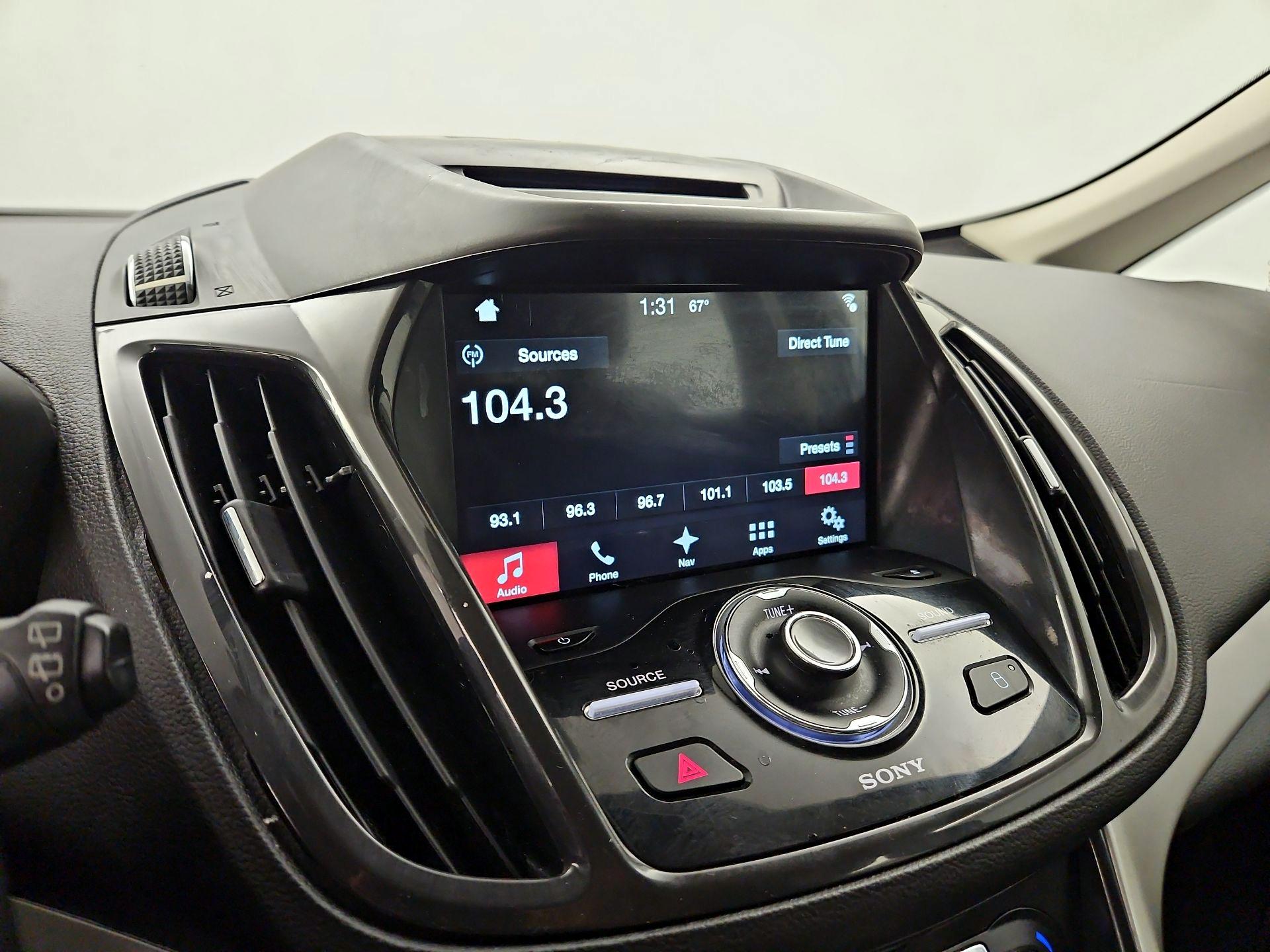 Thumbnail: 2016 Ford C-Max - 16
