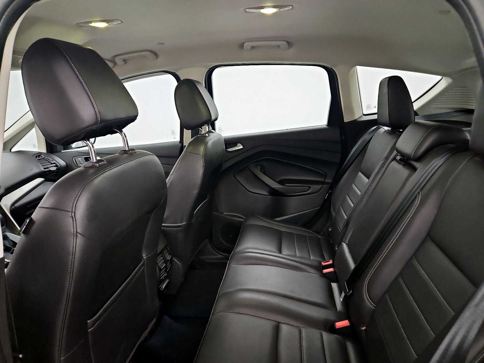 Thumbnail: 2016 Ford C-Max - 20