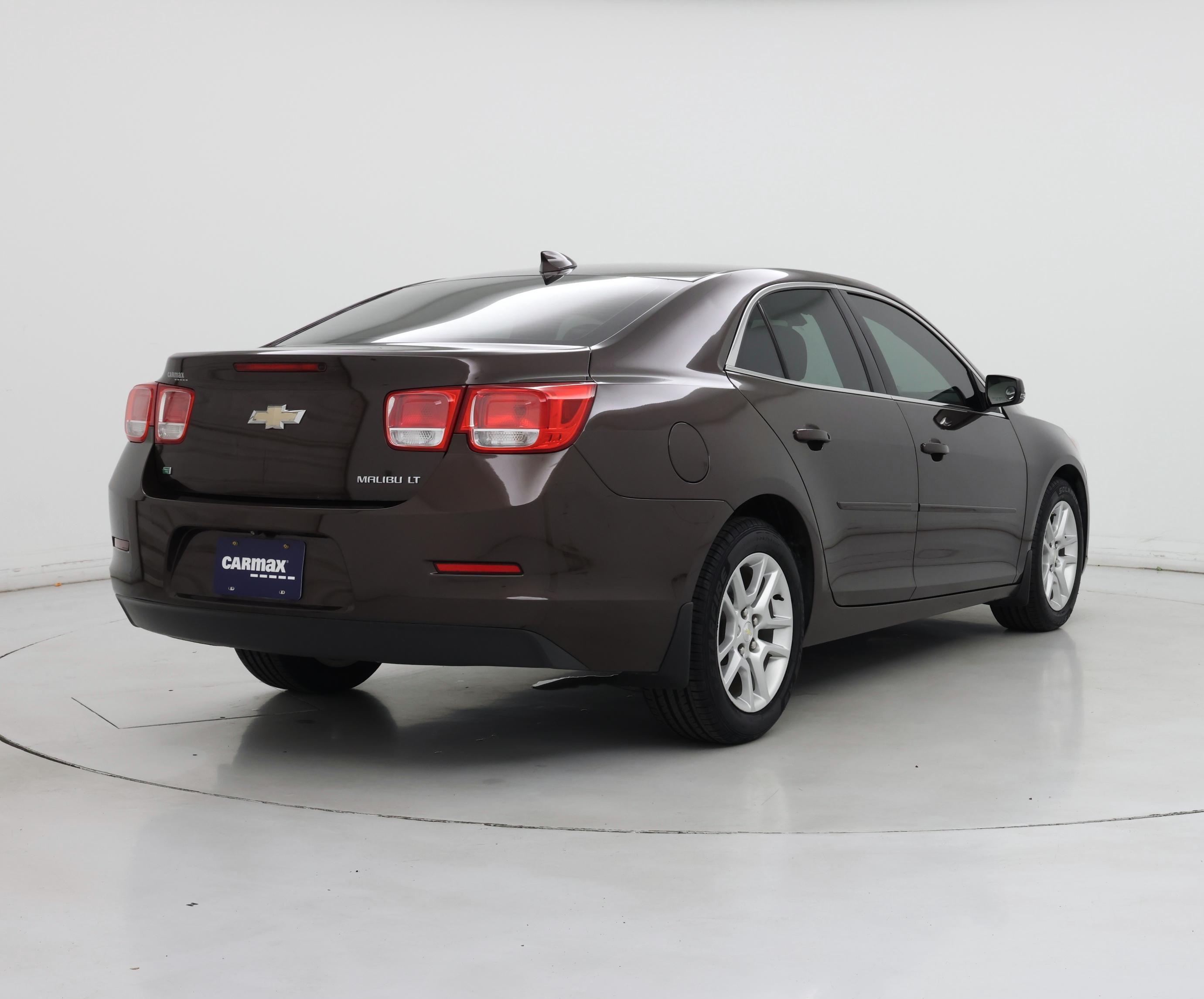 Thumbnail: 2015 Chevrolet Malibu - 8