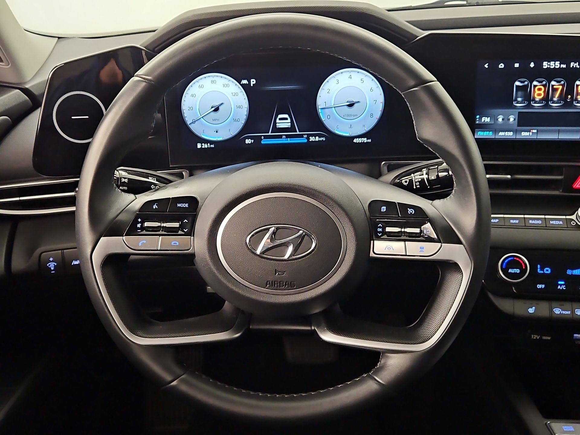 Thumbnail: 2023 Hyundai Elantra - 10