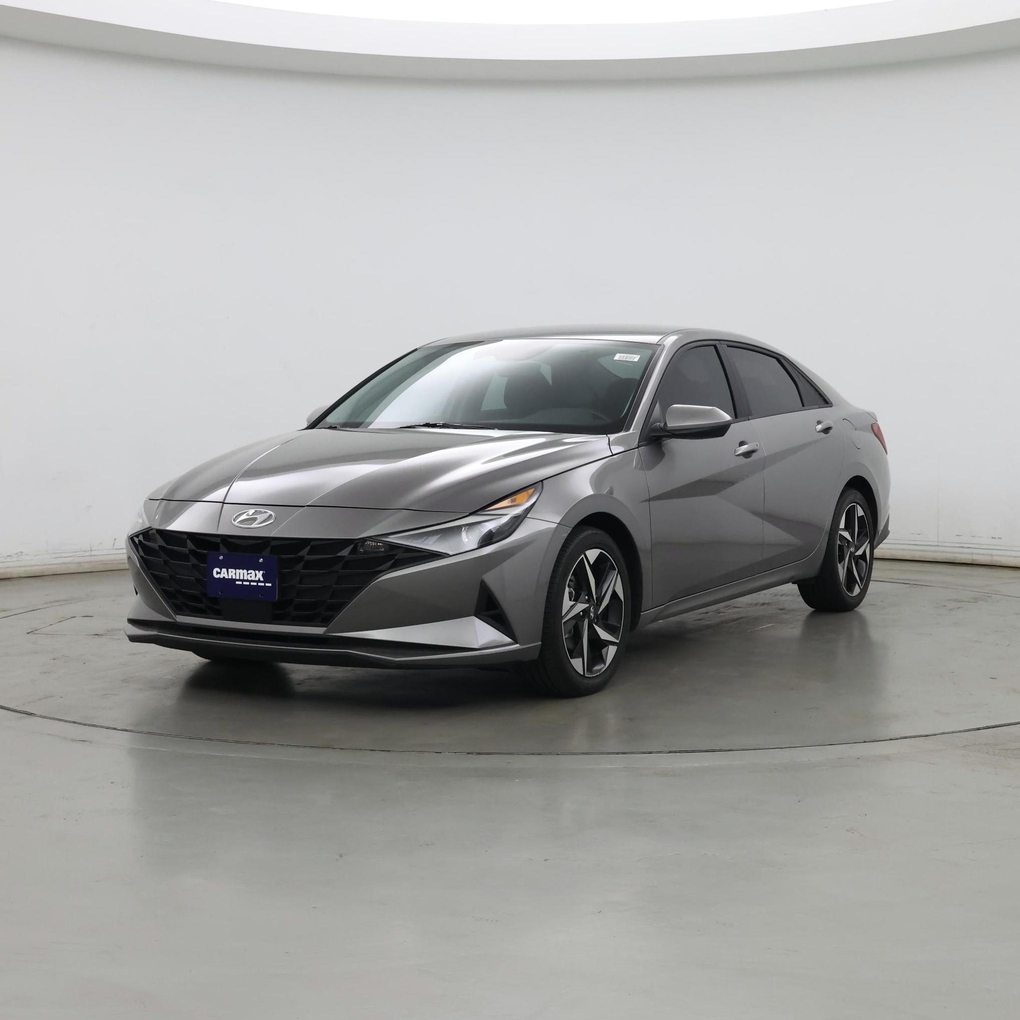 Thumbnail: 2023 Hyundai Elantra - 4