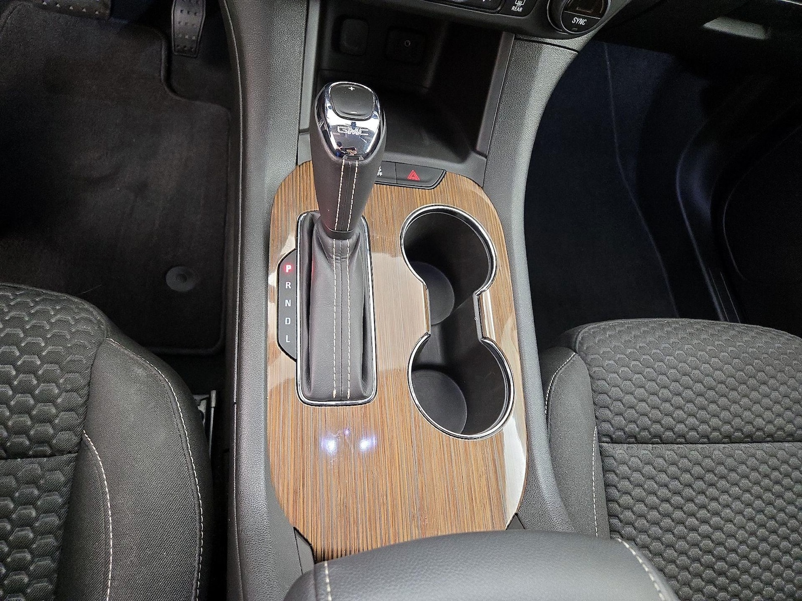 2019 GMC Acadia SLE-1 - Photo 18