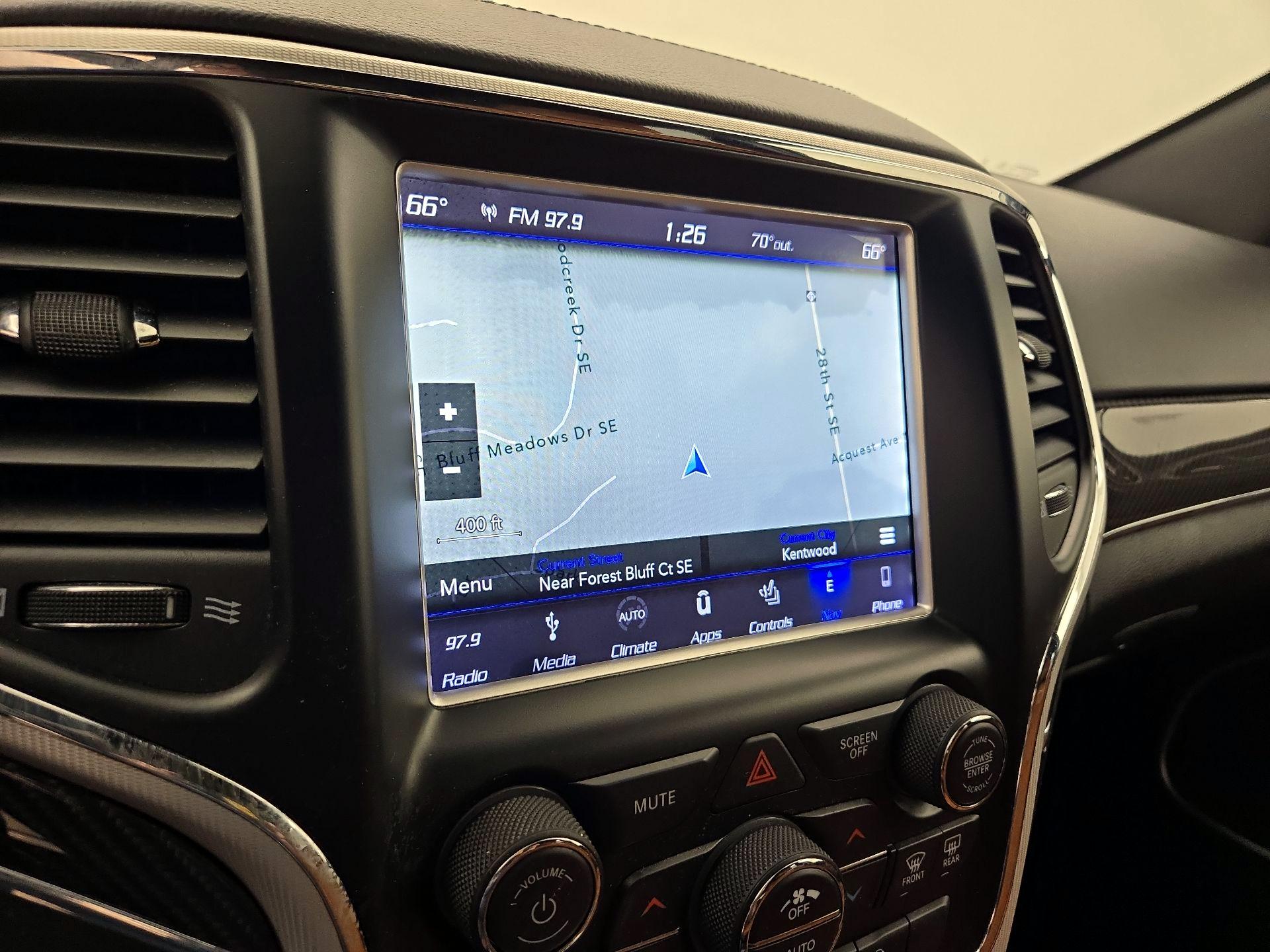 Thumbnail: 2018 Jeep Grand Cherokee - 14