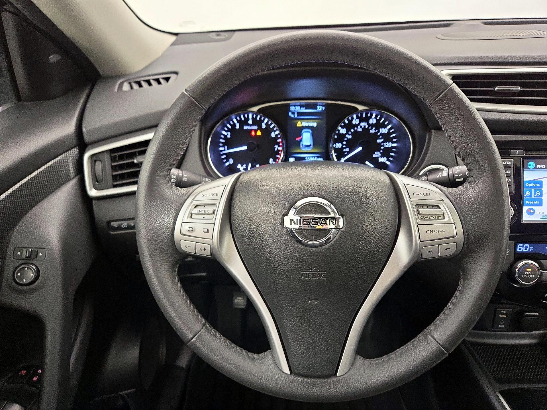 Thumbnail: 2016 Nissan Rogue - 10