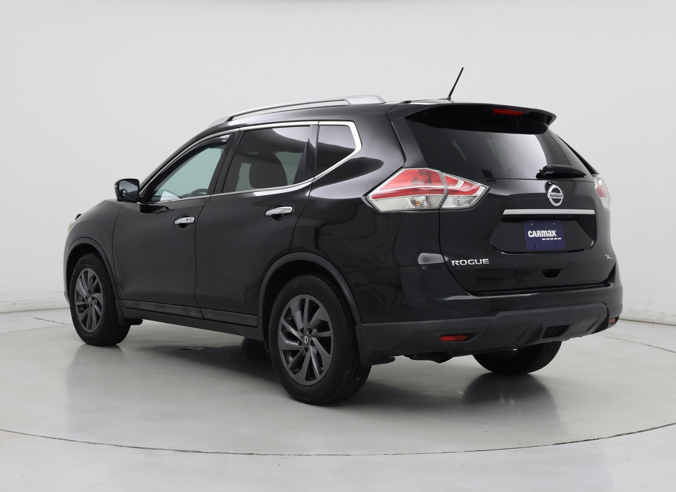 Thumbnail: 2016 Nissan Rogue - 2