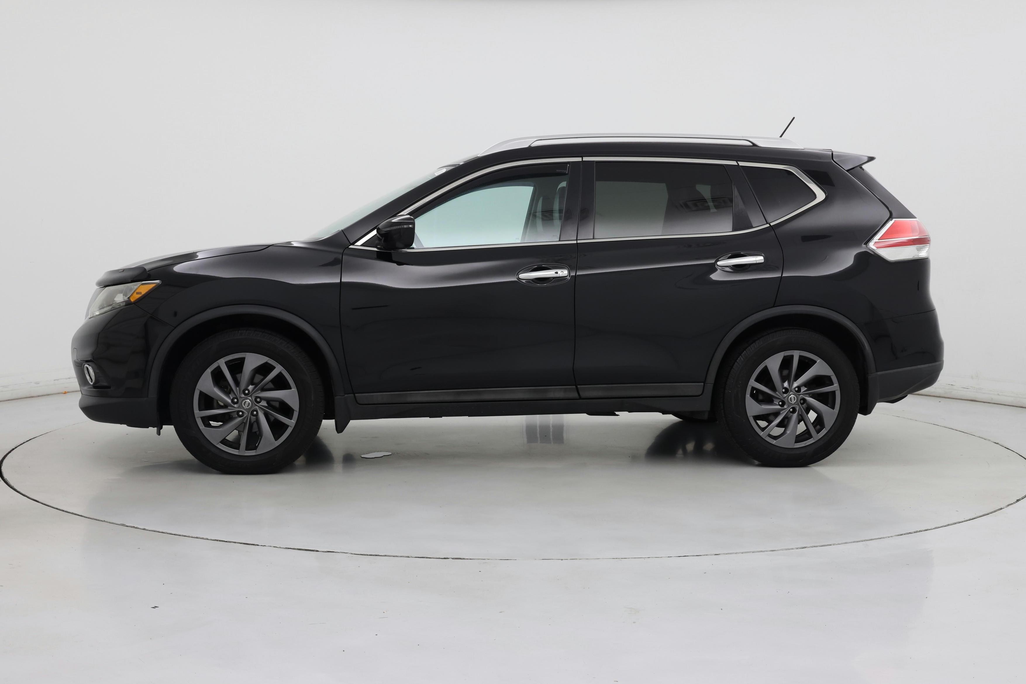 Thumbnail: 2016 Nissan Rogue - 3