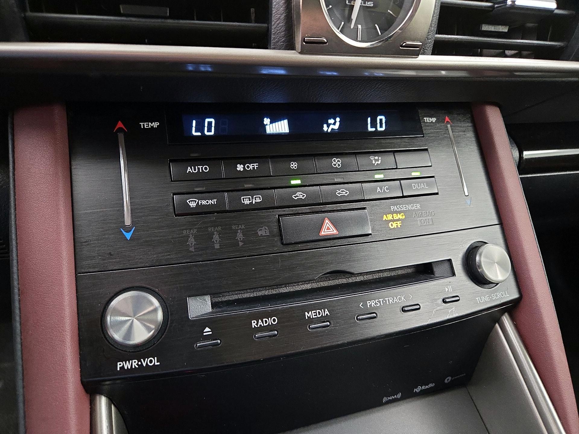 Thumbnail: 2017 Lexus IS - 16