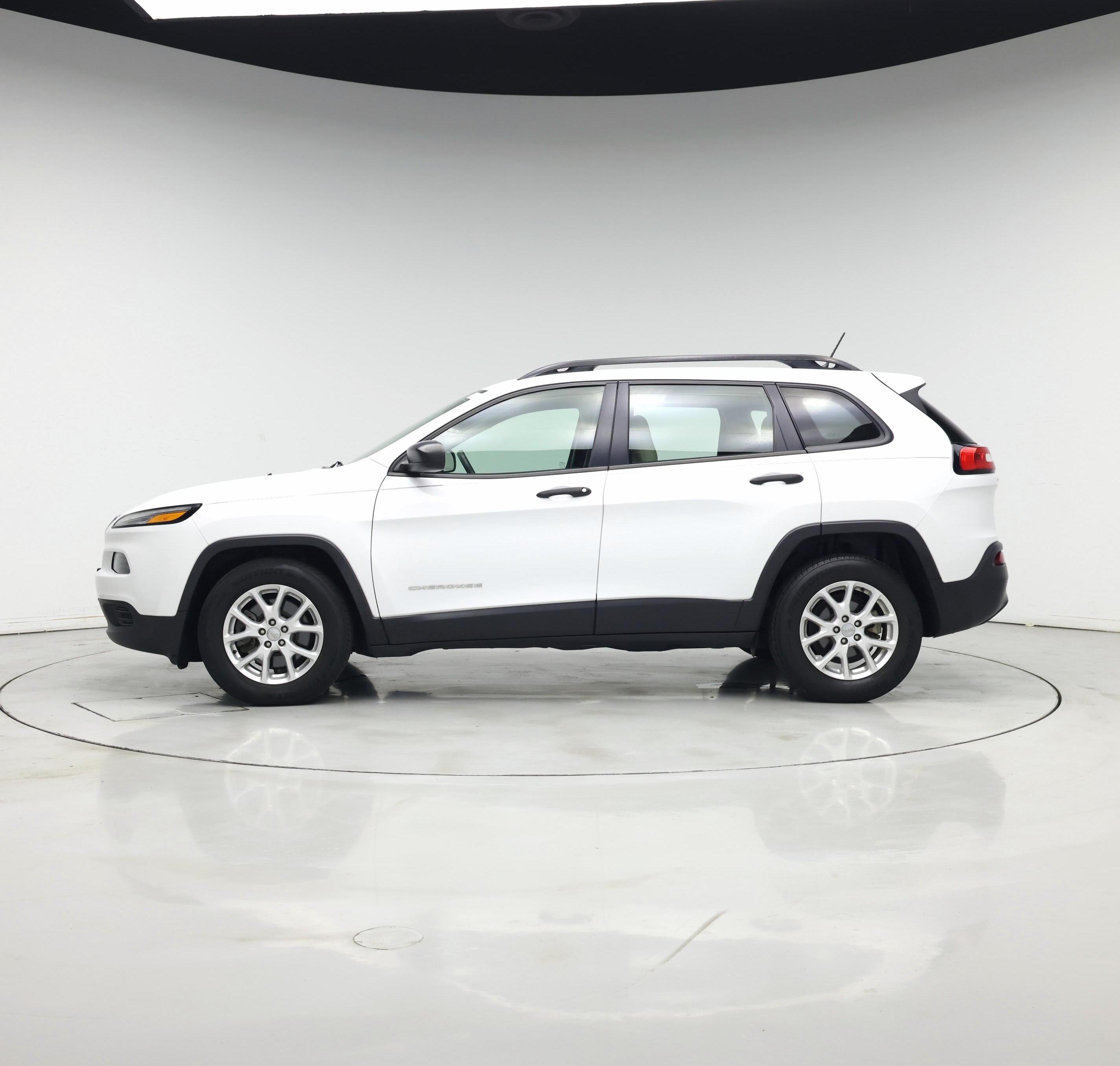 Thumbnail: 2016 Jeep Cherokee - 3