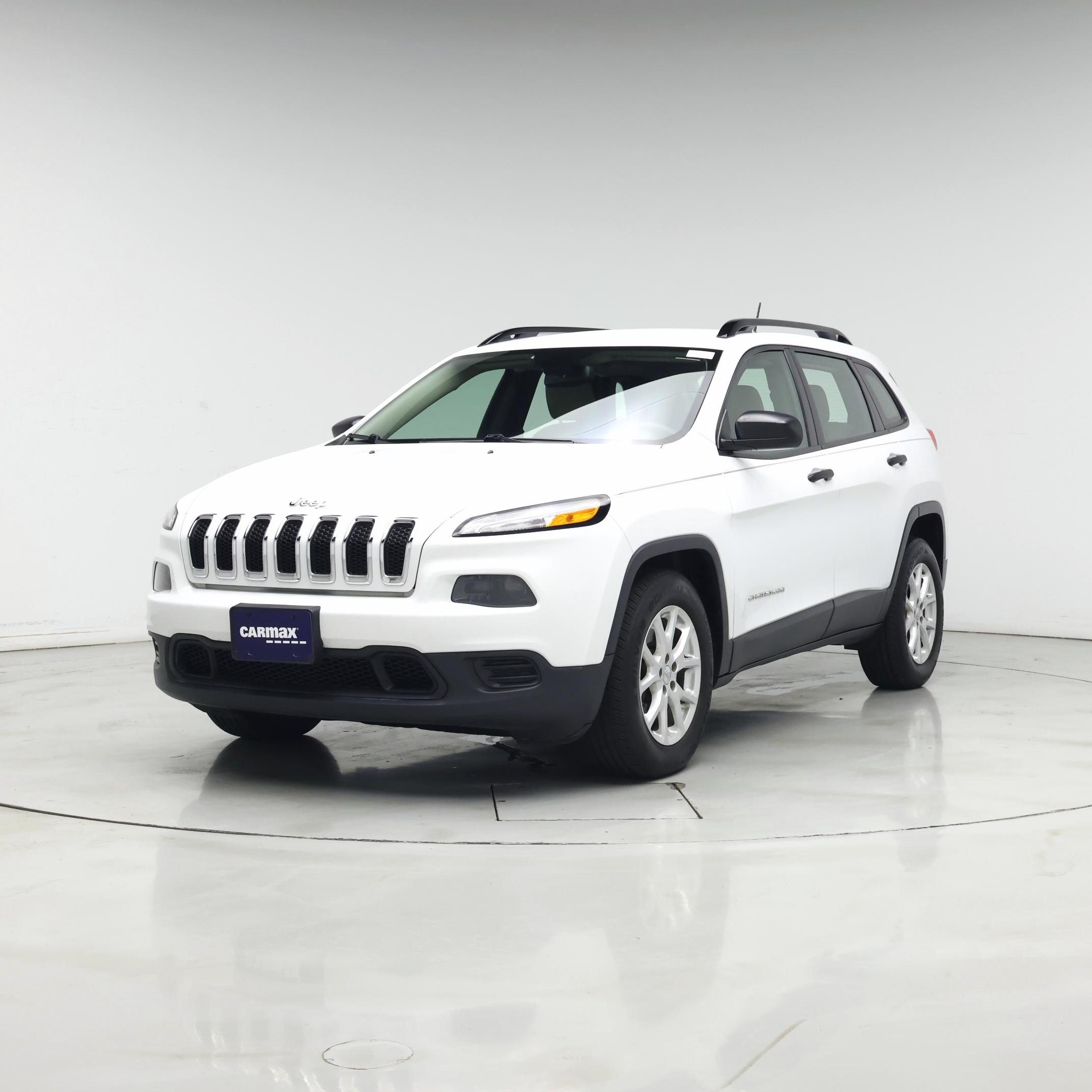 Thumbnail: 2016 Jeep Cherokee - 4