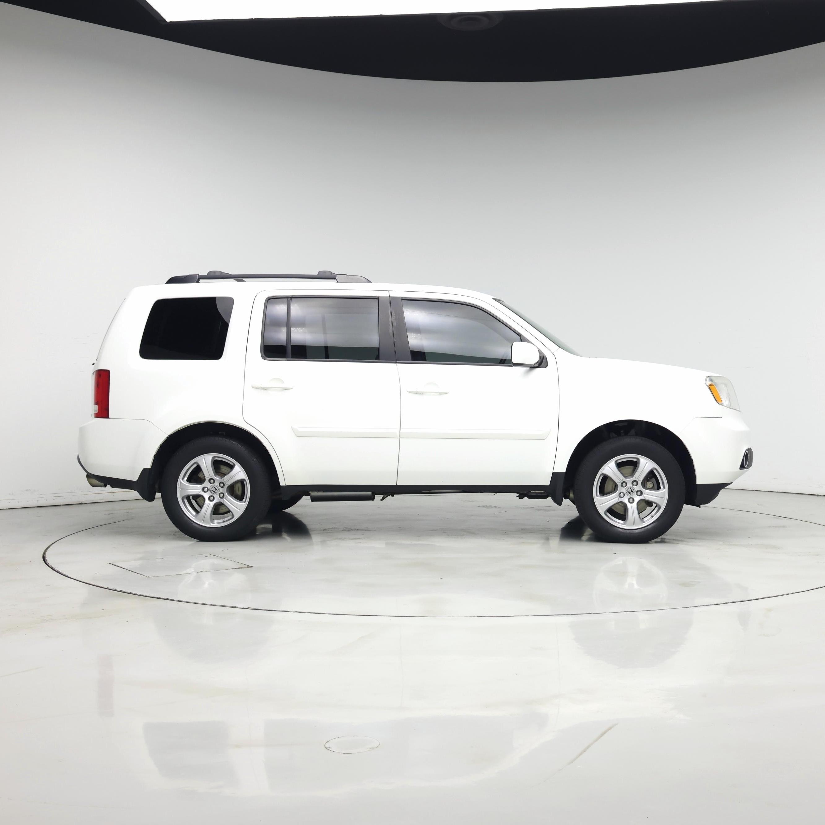 Thumbnail: 2015 Honda Pilot - 7