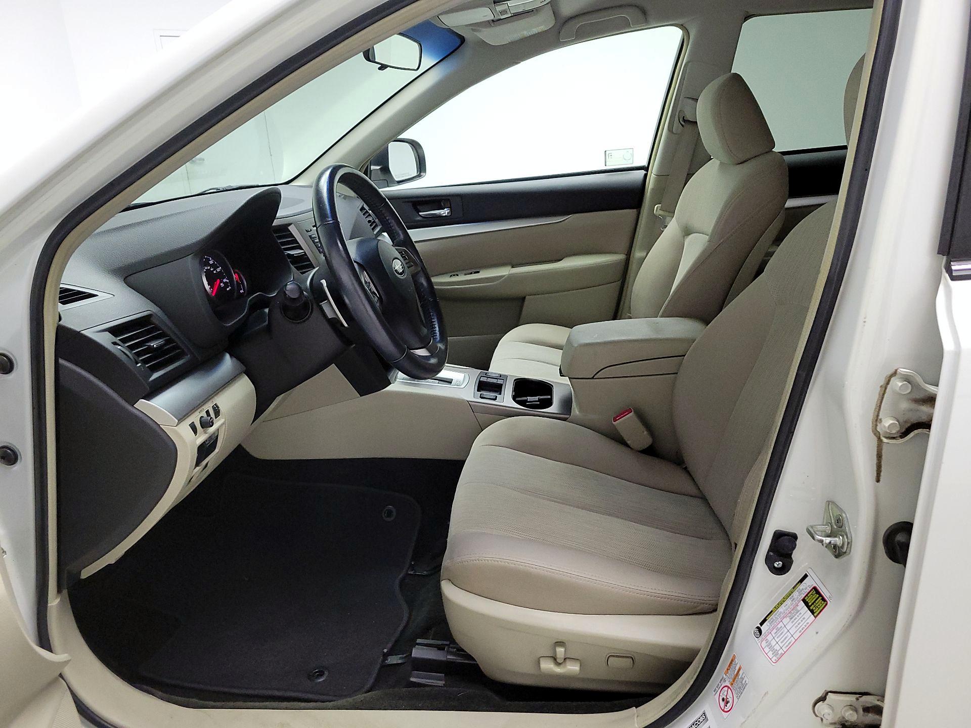 Thumbnail: 2014 Subaru Outback - 11