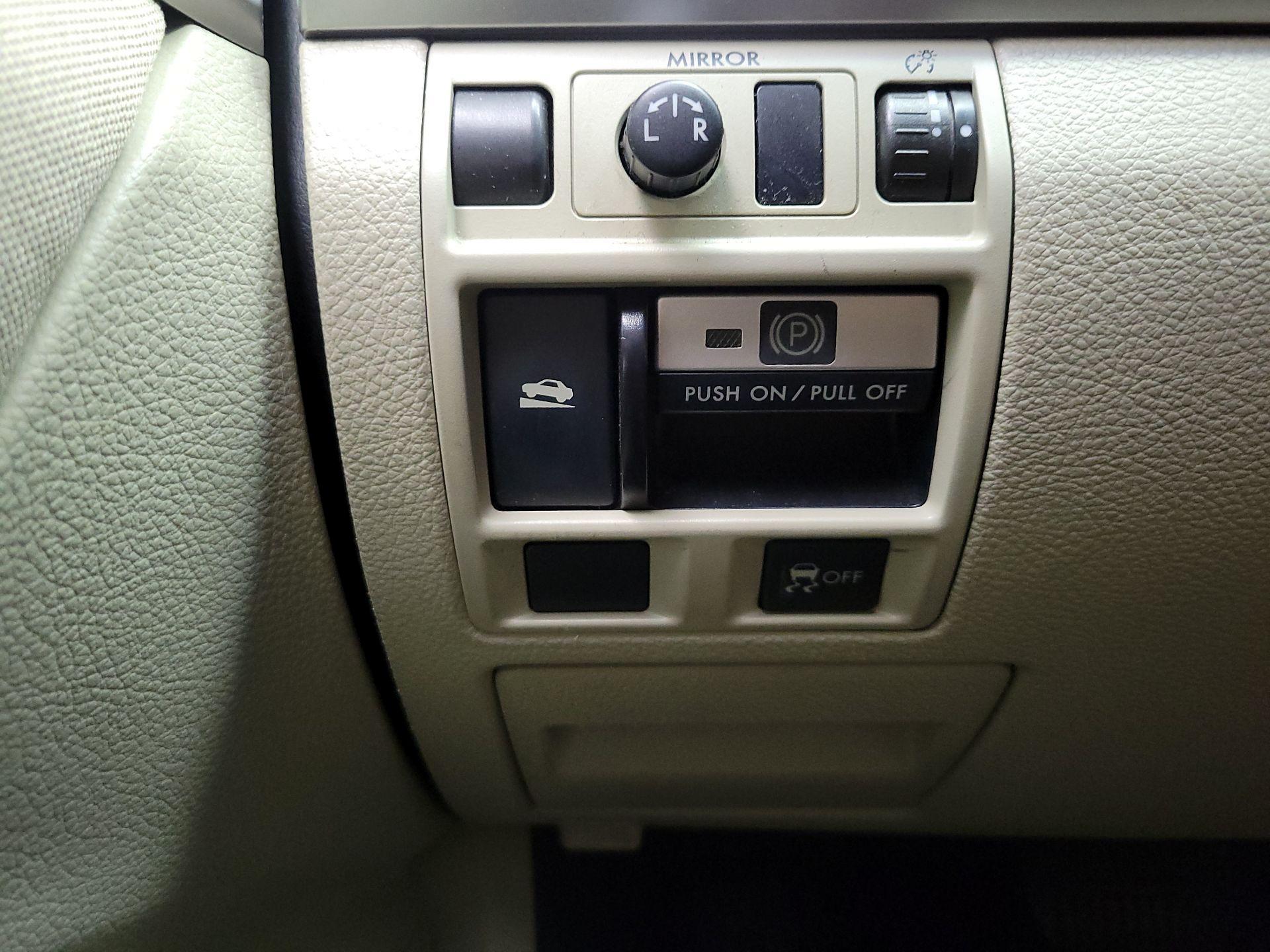 Thumbnail: 2014 Subaru Outback - 13