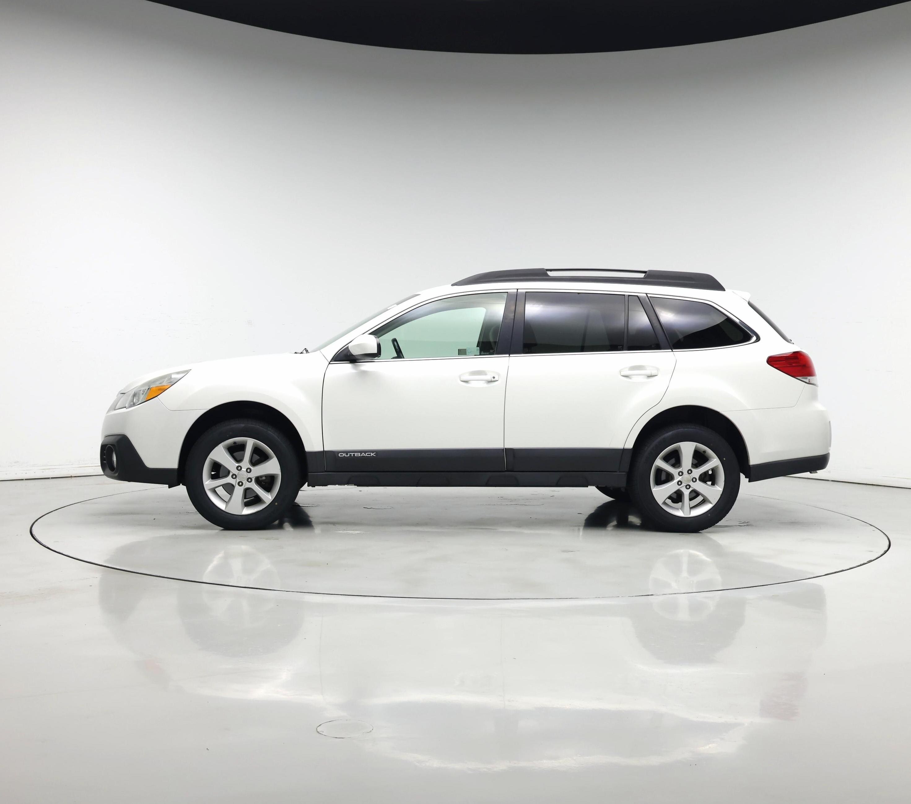 Thumbnail: 2014 Subaru Outback - 3
