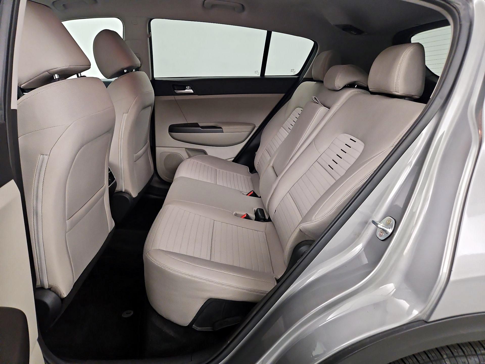 Thumbnail: 2020 Kia Sportage - 19