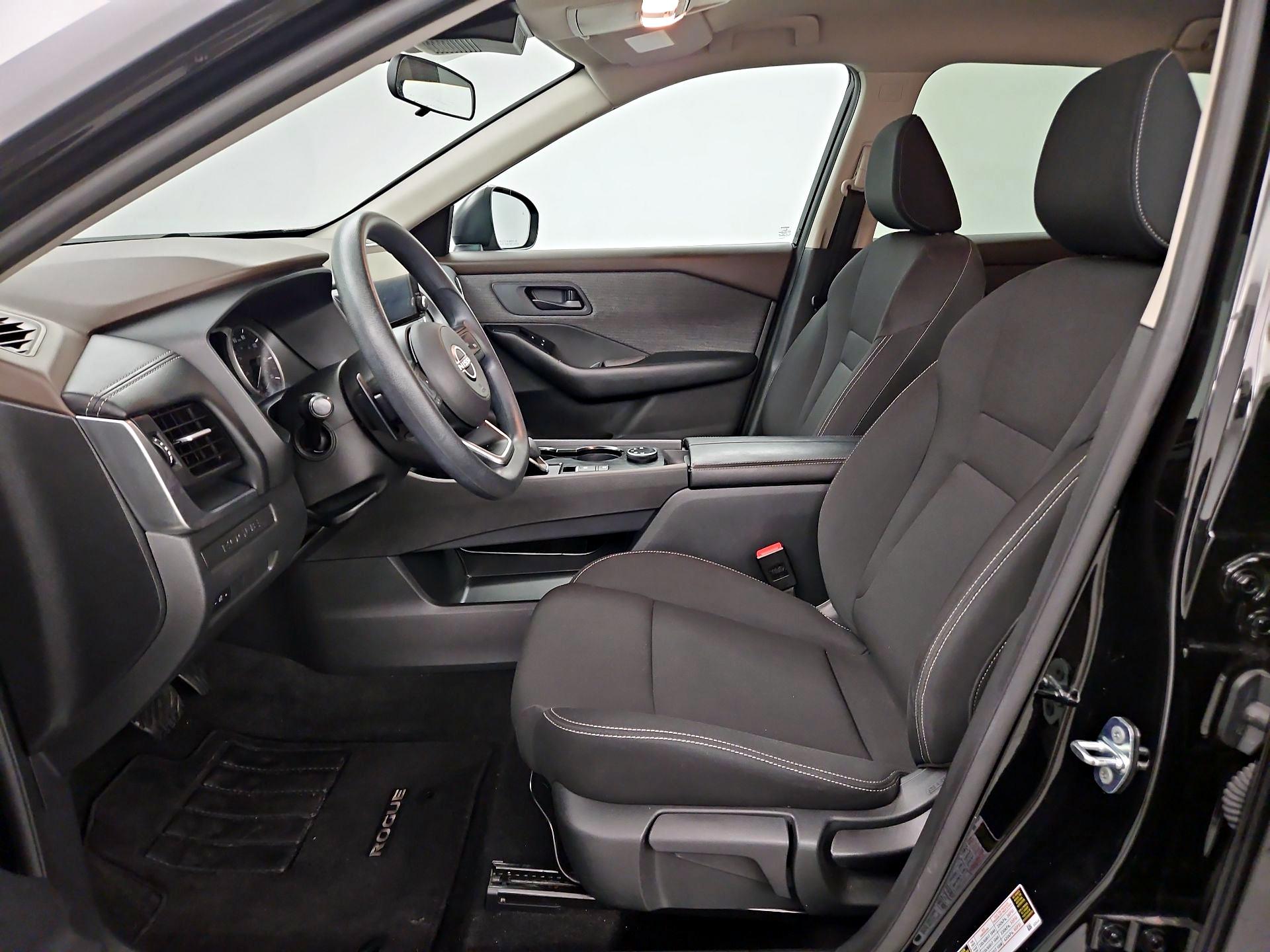 Thumbnail: 2023 Nissan Rogue - 11
