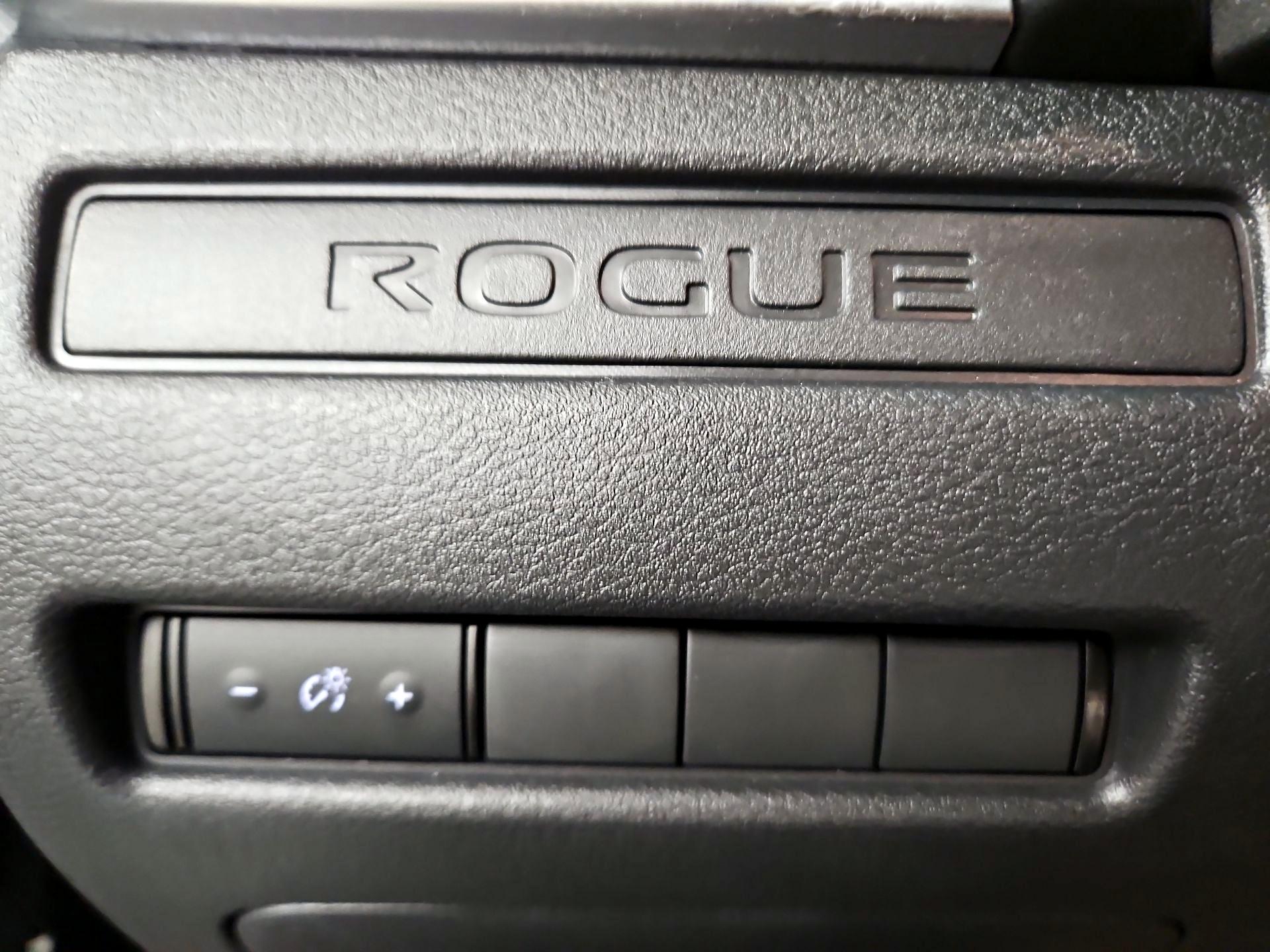 Thumbnail: 2023 Nissan Rogue - 13