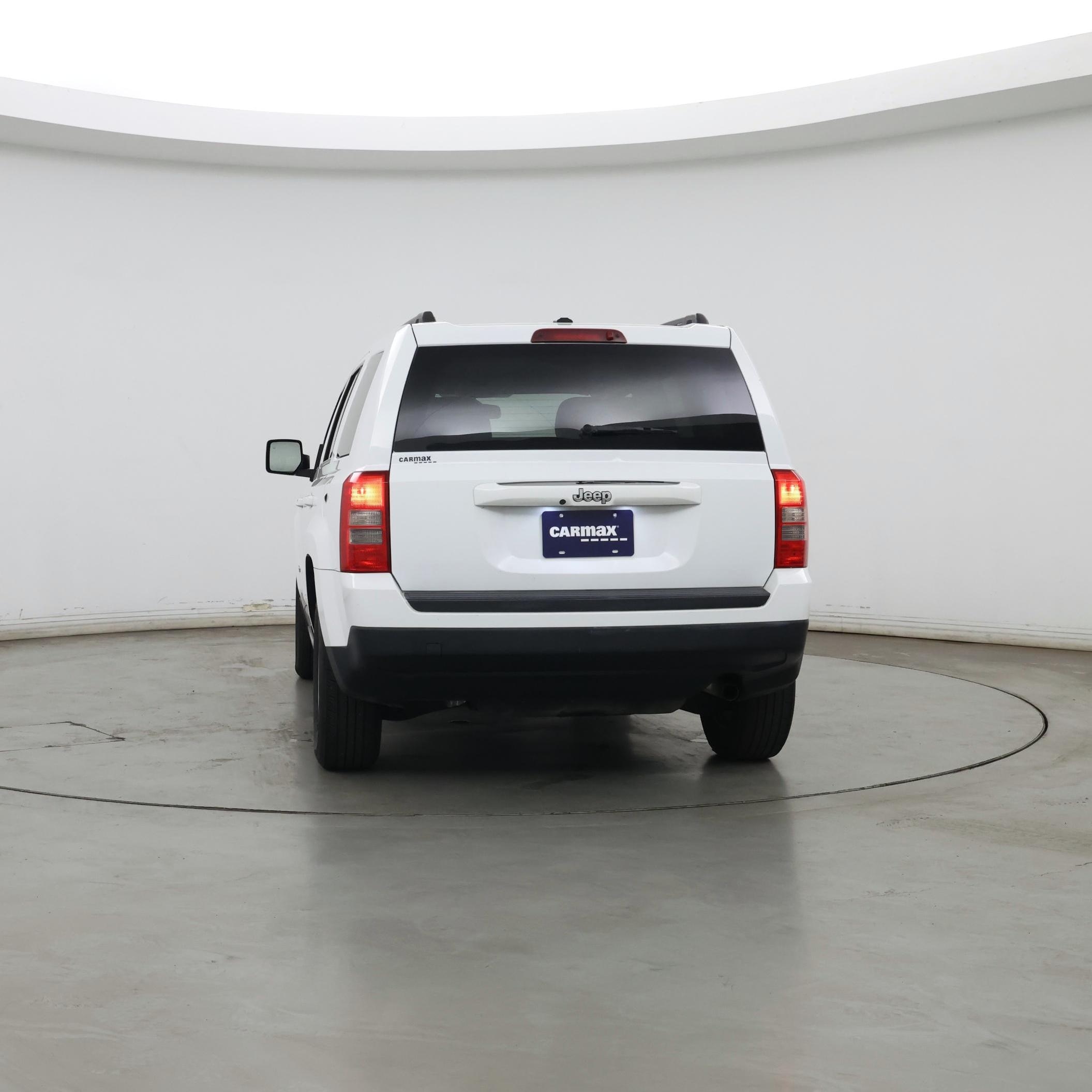Thumbnail: 2016 Jeep Patriot - 6