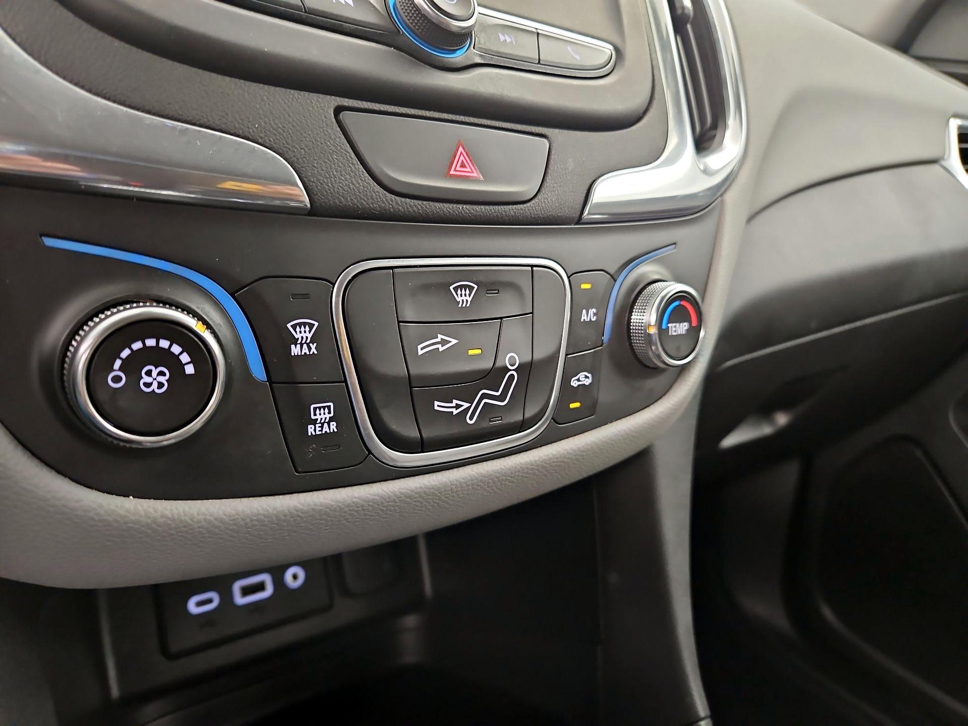 Thumbnail: 2020 Chevrolet Equinox - 16