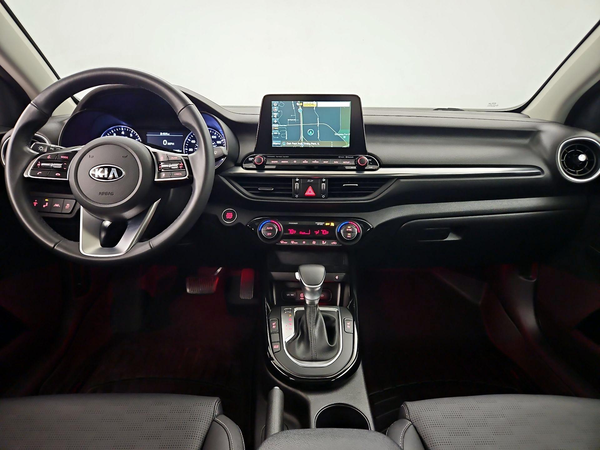 Thumbnail: 2019 Kia Forte - 9