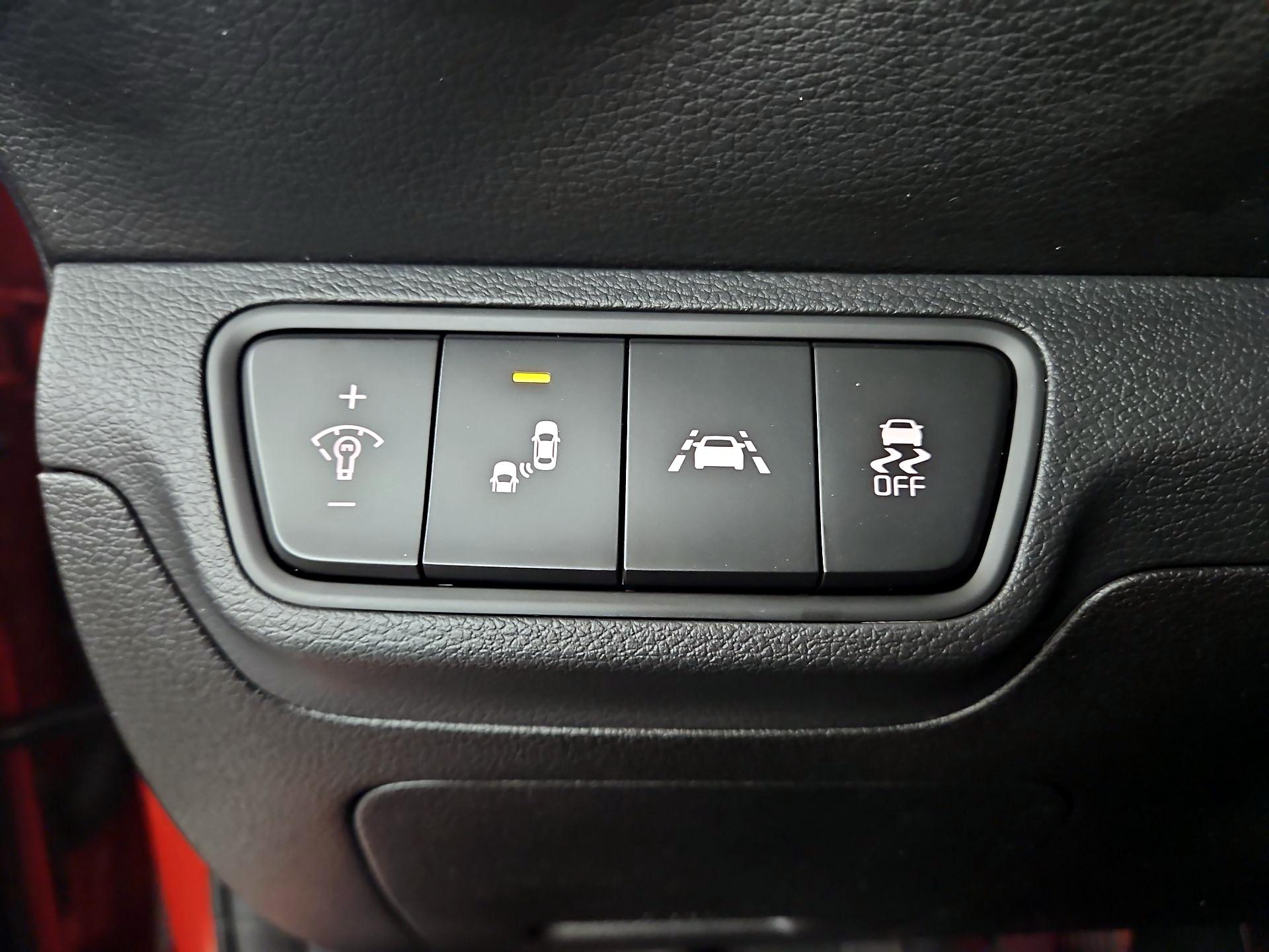 Thumbnail: 2019 Kia Forte - 13