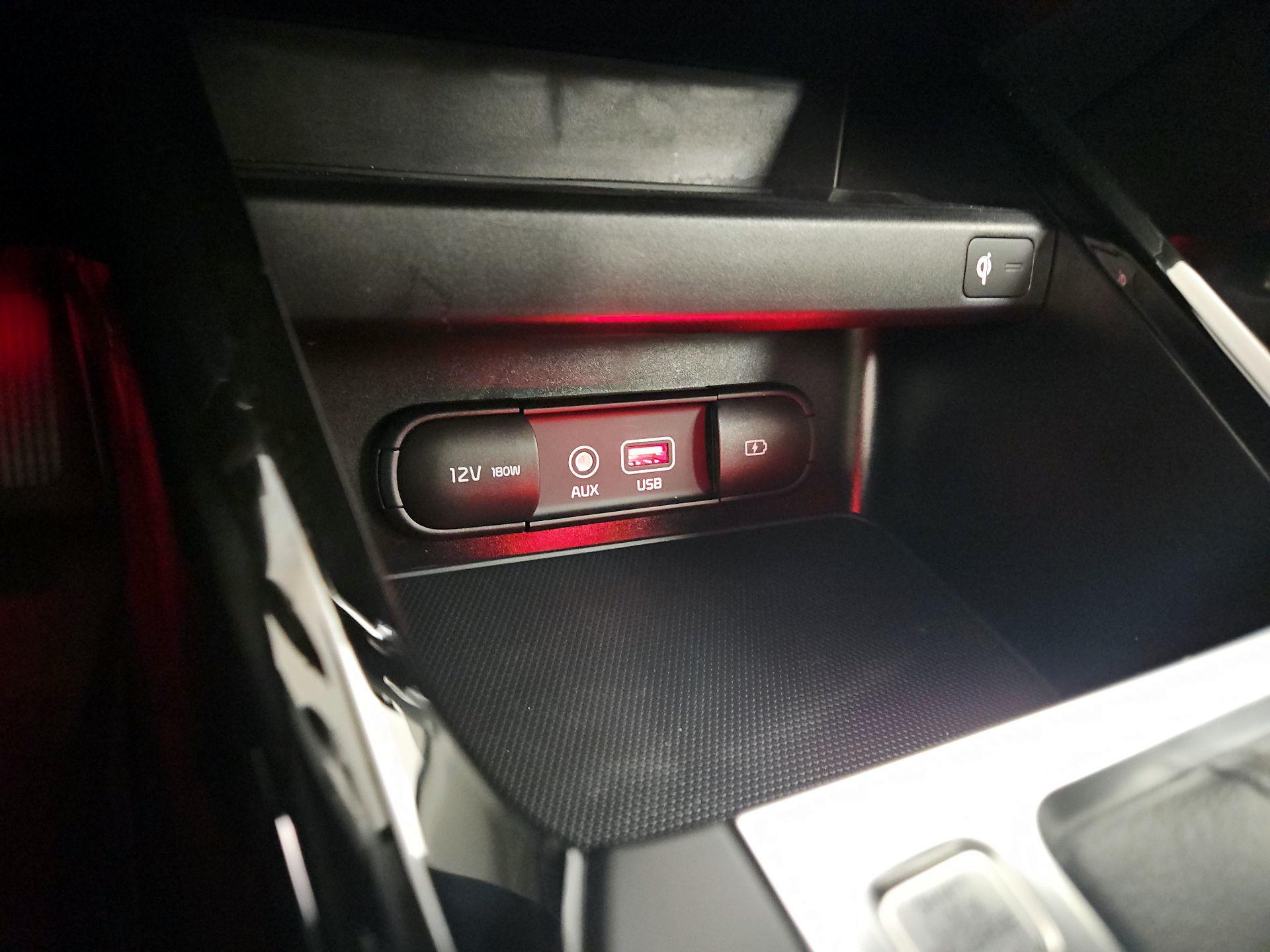 Thumbnail: 2019 Kia Forte - 19