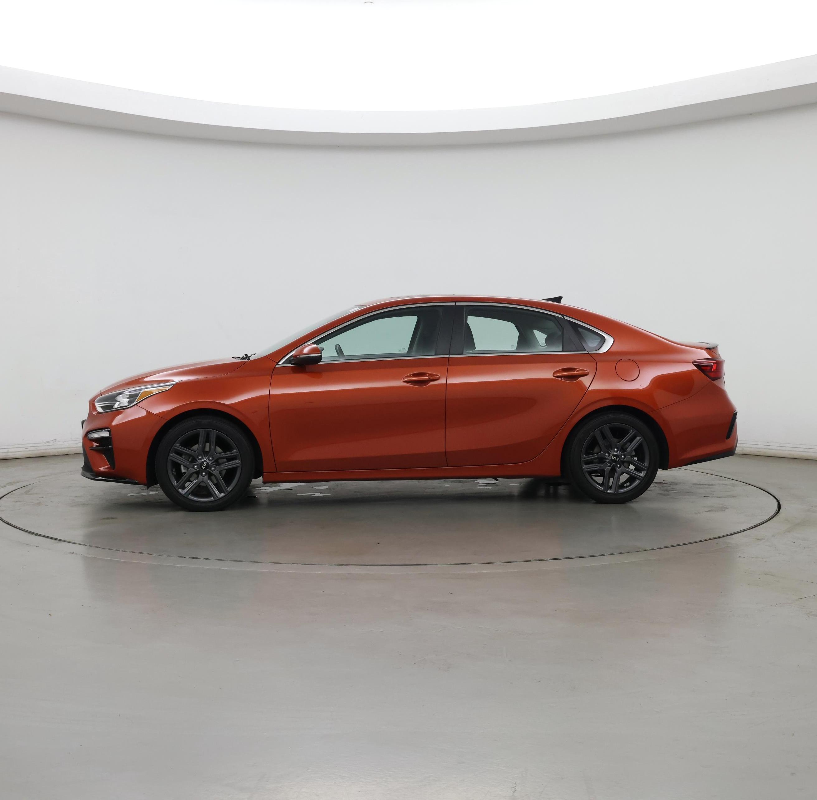 Thumbnail: 2019 Kia Forte - 3