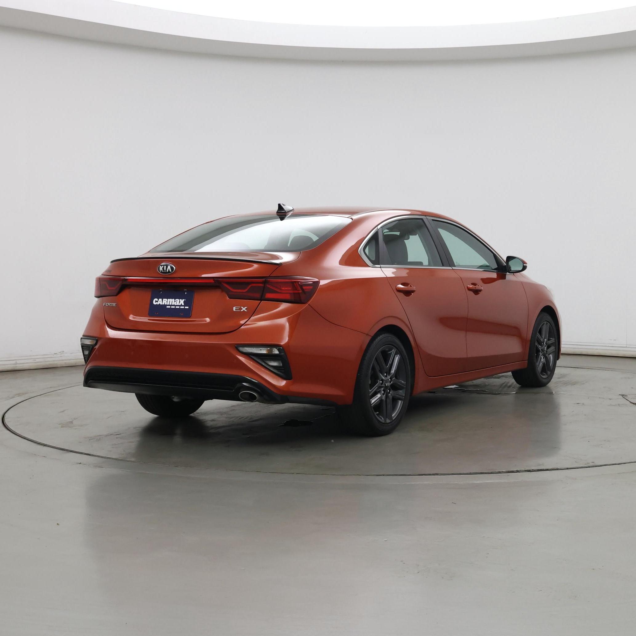 Thumbnail: 2019 Kia Forte - 8
