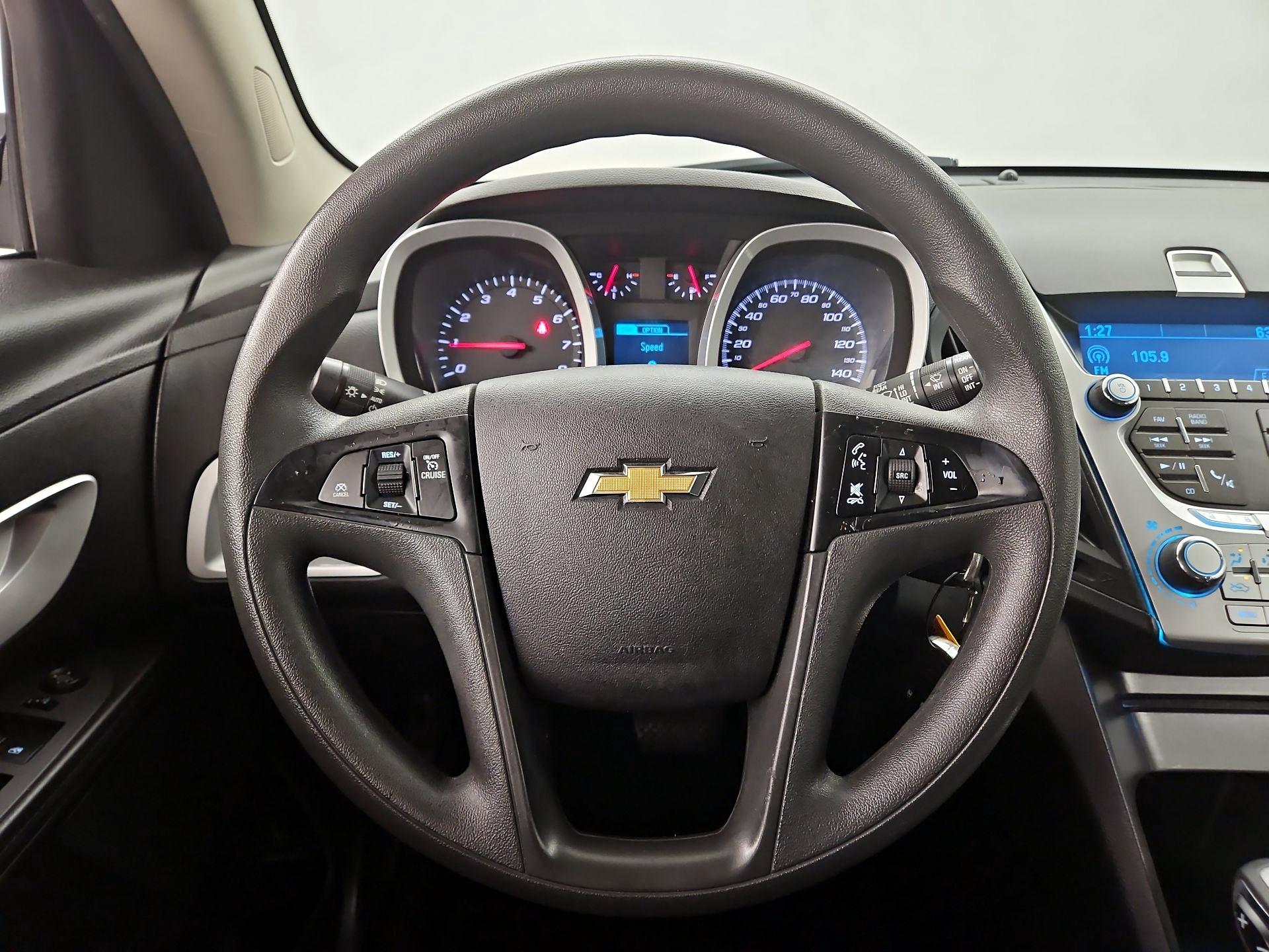 Thumbnail: 2015 Chevrolet Equinox - 10