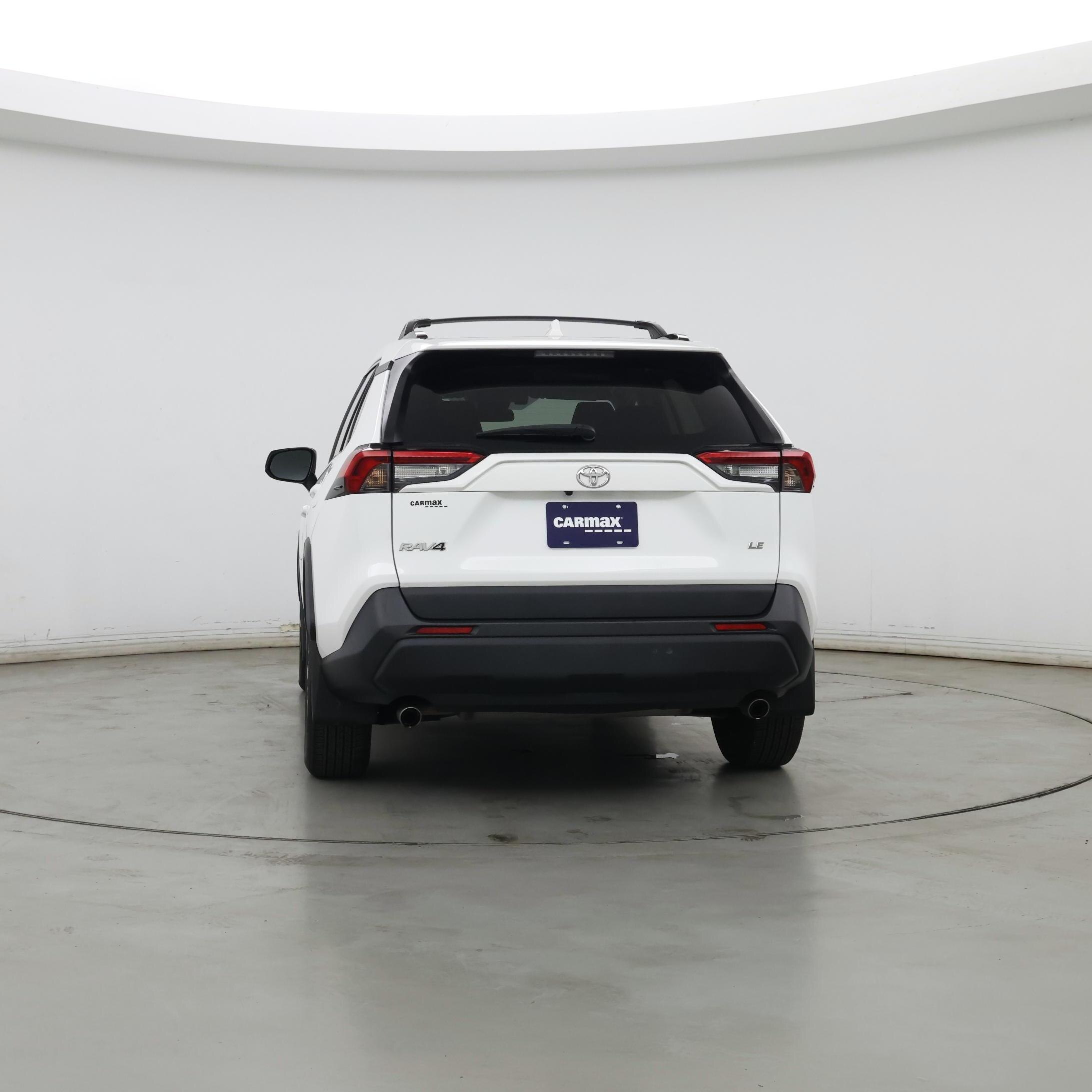 Thumbnail: 2019 Toyota RAV4 - 6