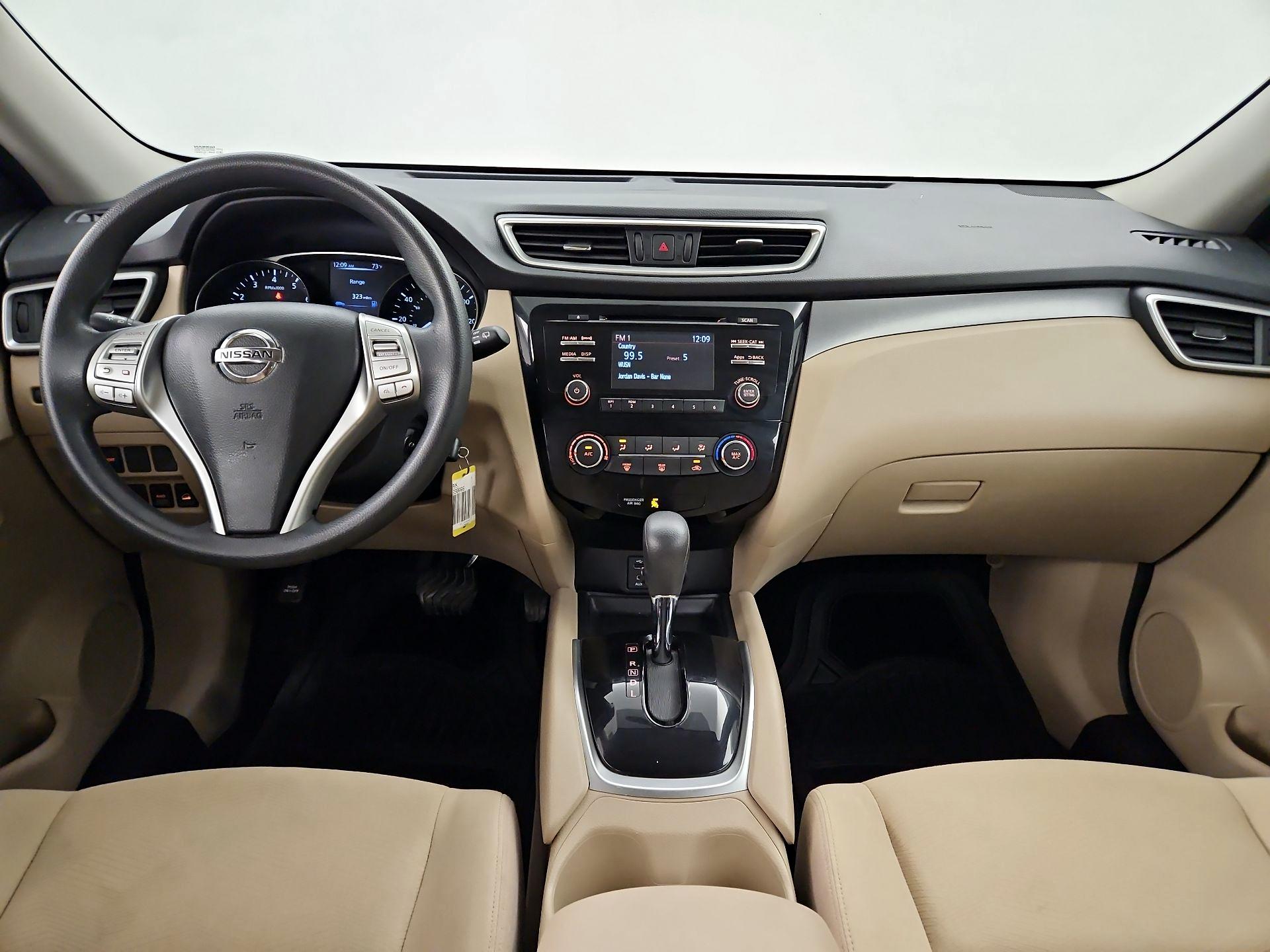 Thumbnail: 2016 Nissan Rogue - 9