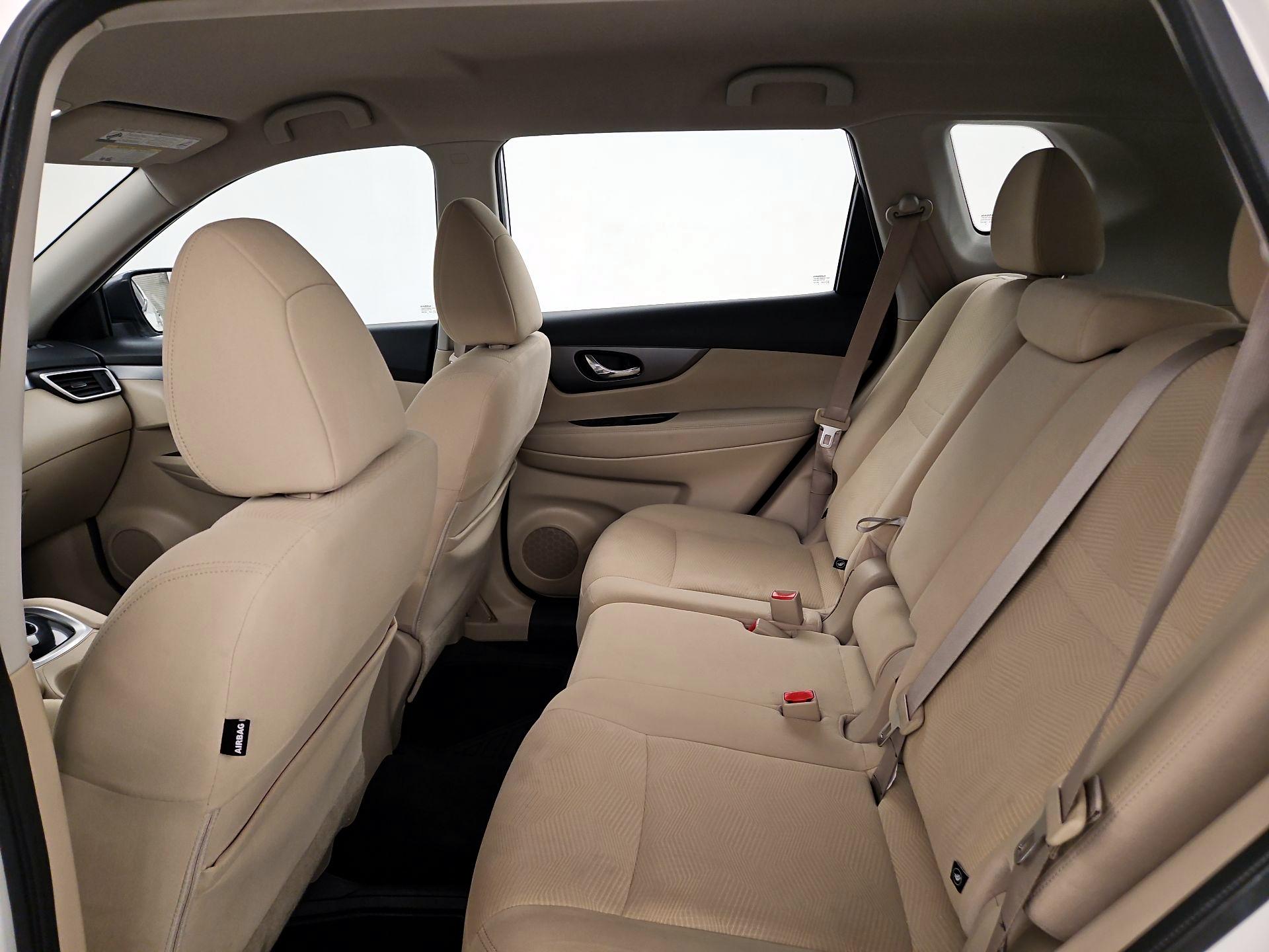 Thumbnail: 2016 Nissan Rogue - 19