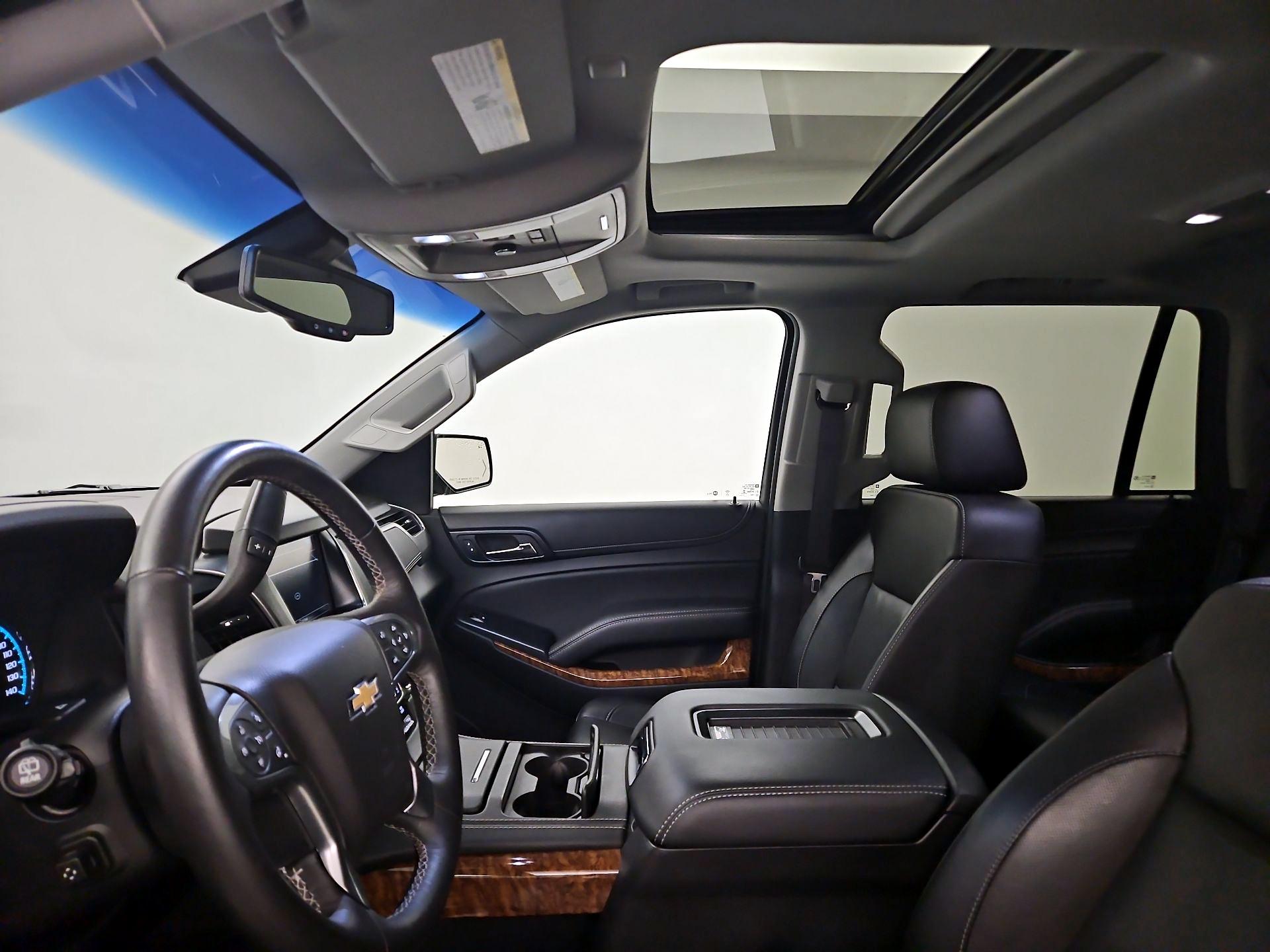 Thumbnail: 2017 Chevrolet Tahoe - 20