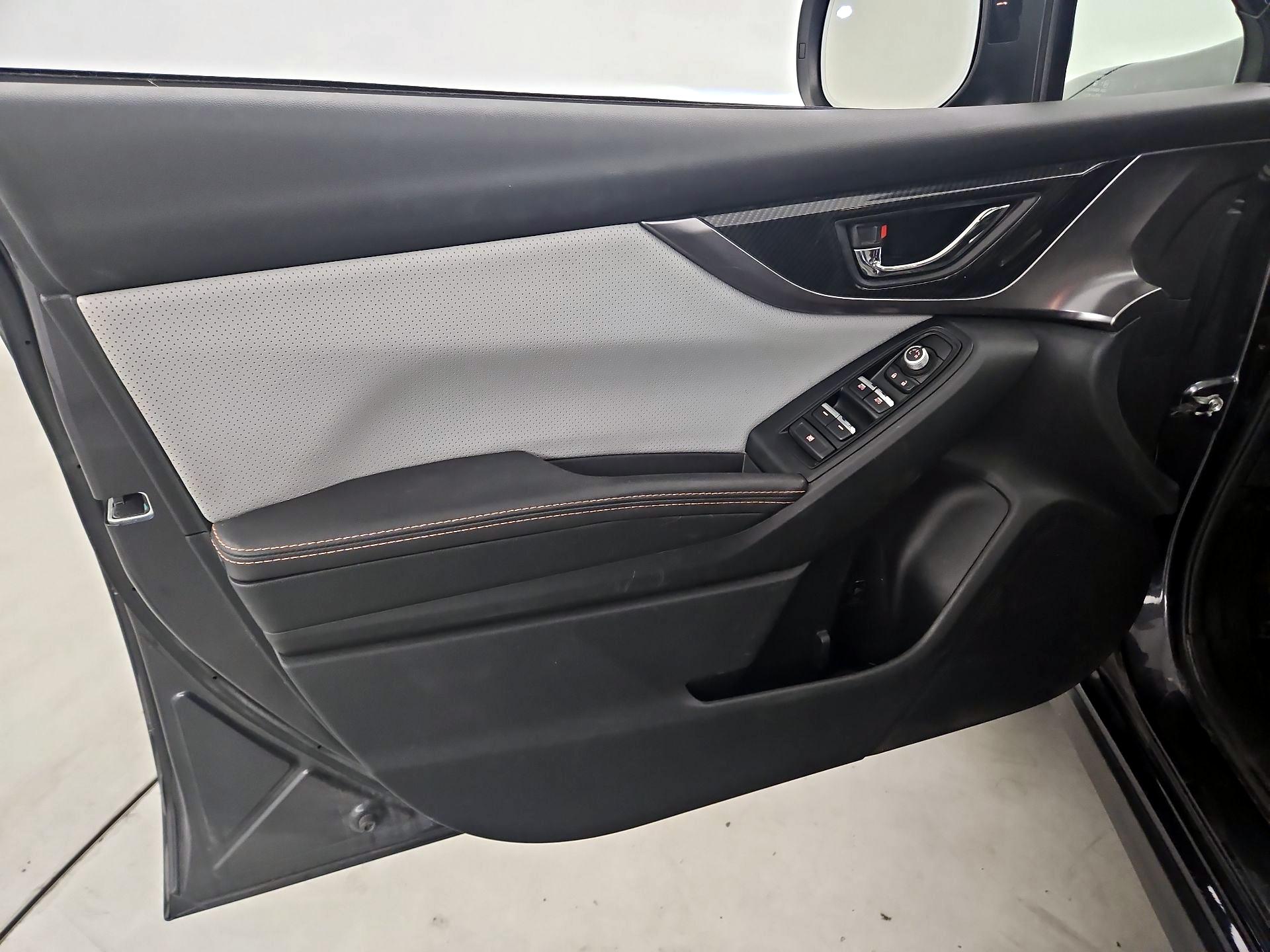 Thumbnail: 2019 Subaru Crosstrek - 12