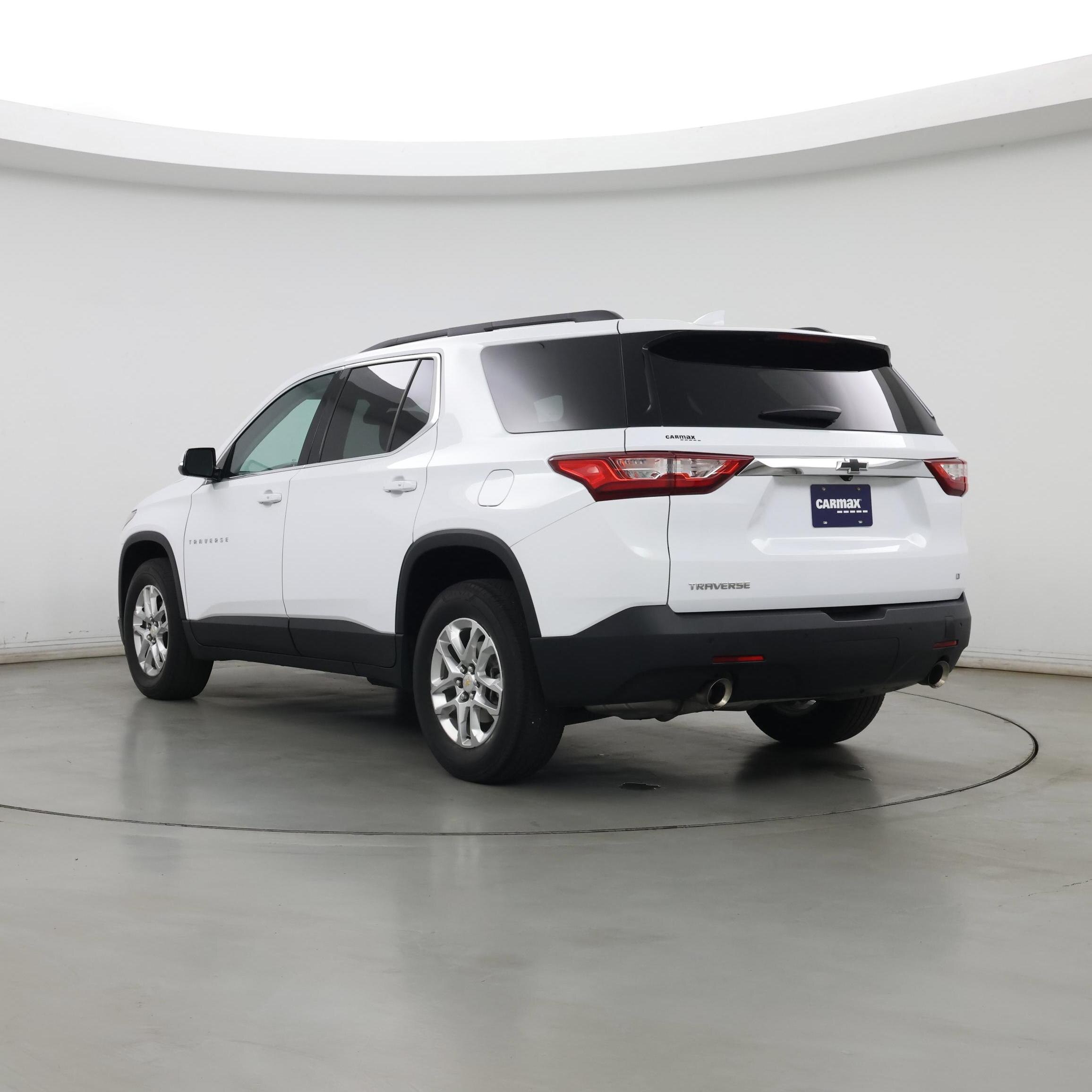 Thumbnail: 2020 Chevrolet Traverse - 2
