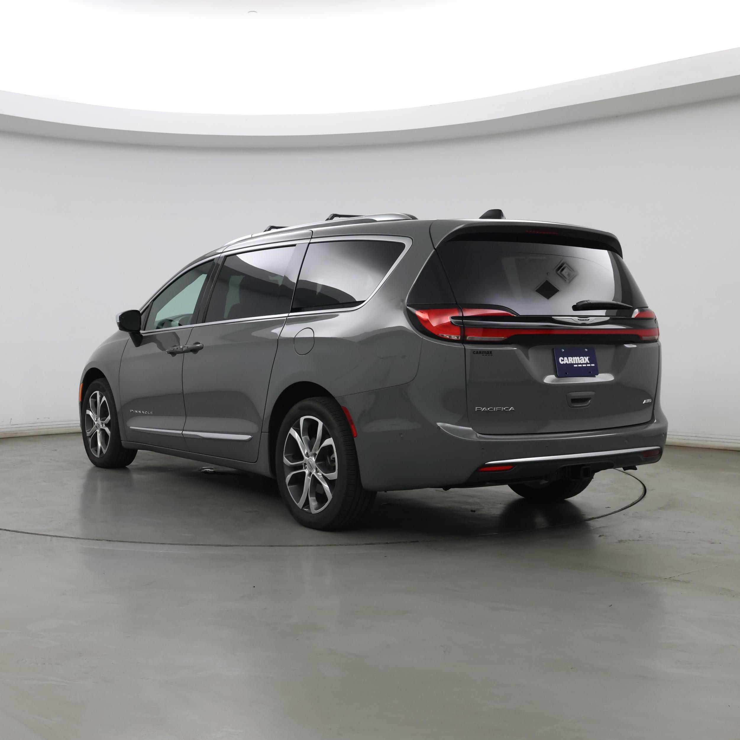 Thumbnail: 2025 Chrysler Pacifica - 2