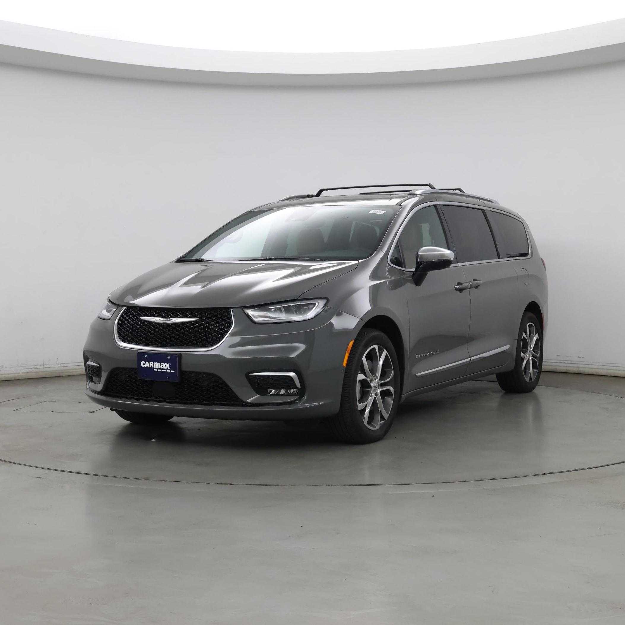 Thumbnail: 2025 Chrysler Pacifica - 4