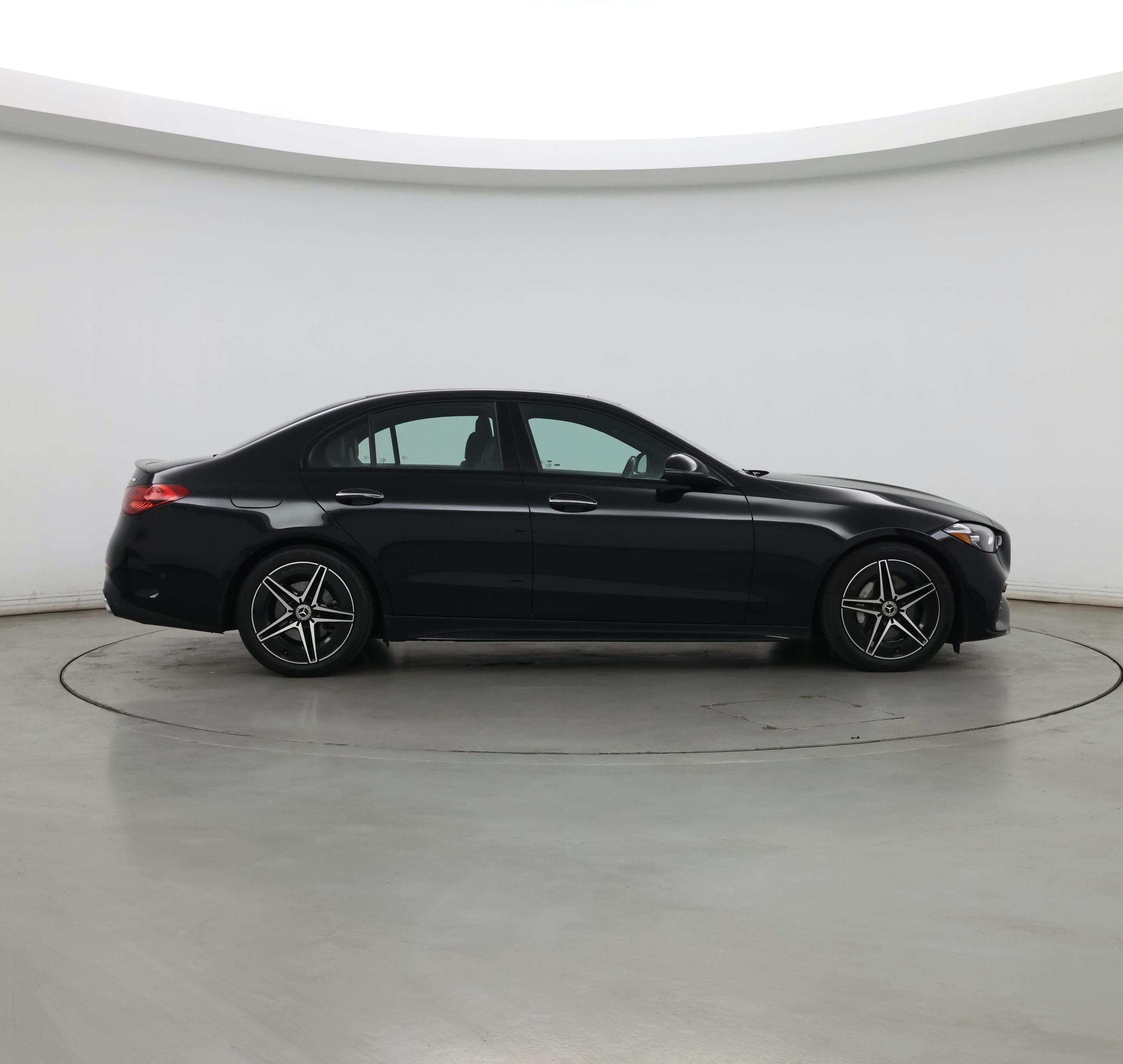 Thumbnail: 2023 Mercedes-Benz C-Class - 7
