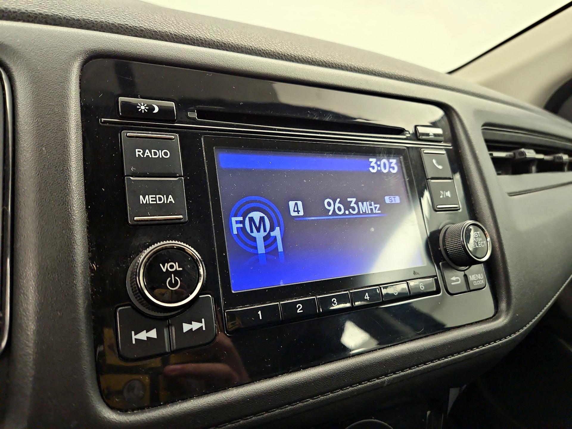 Thumbnail: 2019 Honda HR-V - 15